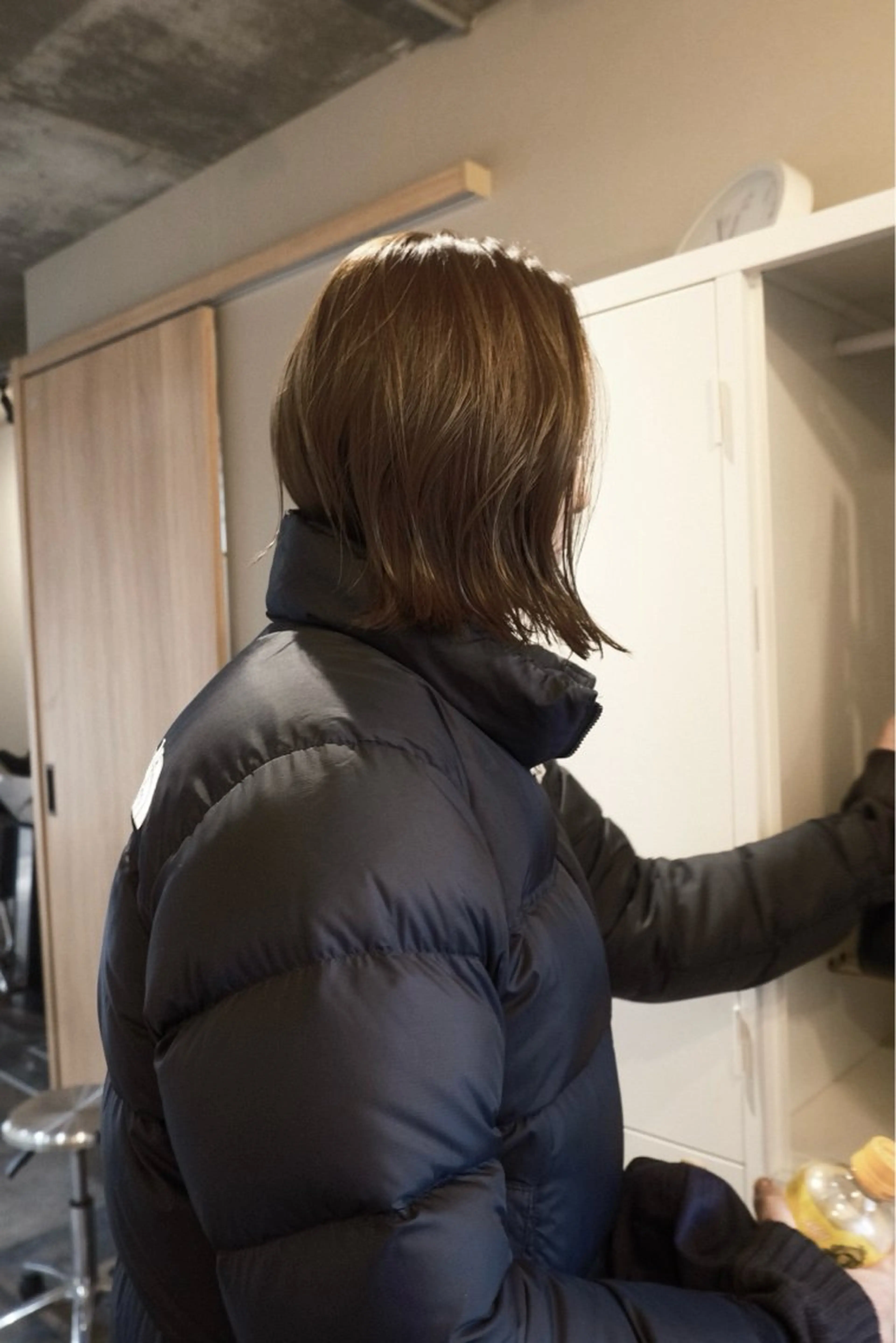 ミディアム カラー カット ヘアカラー トリートメント ヘアセット ハルカ/透け感カラー /顔周りレイヤーのヘアスタイル