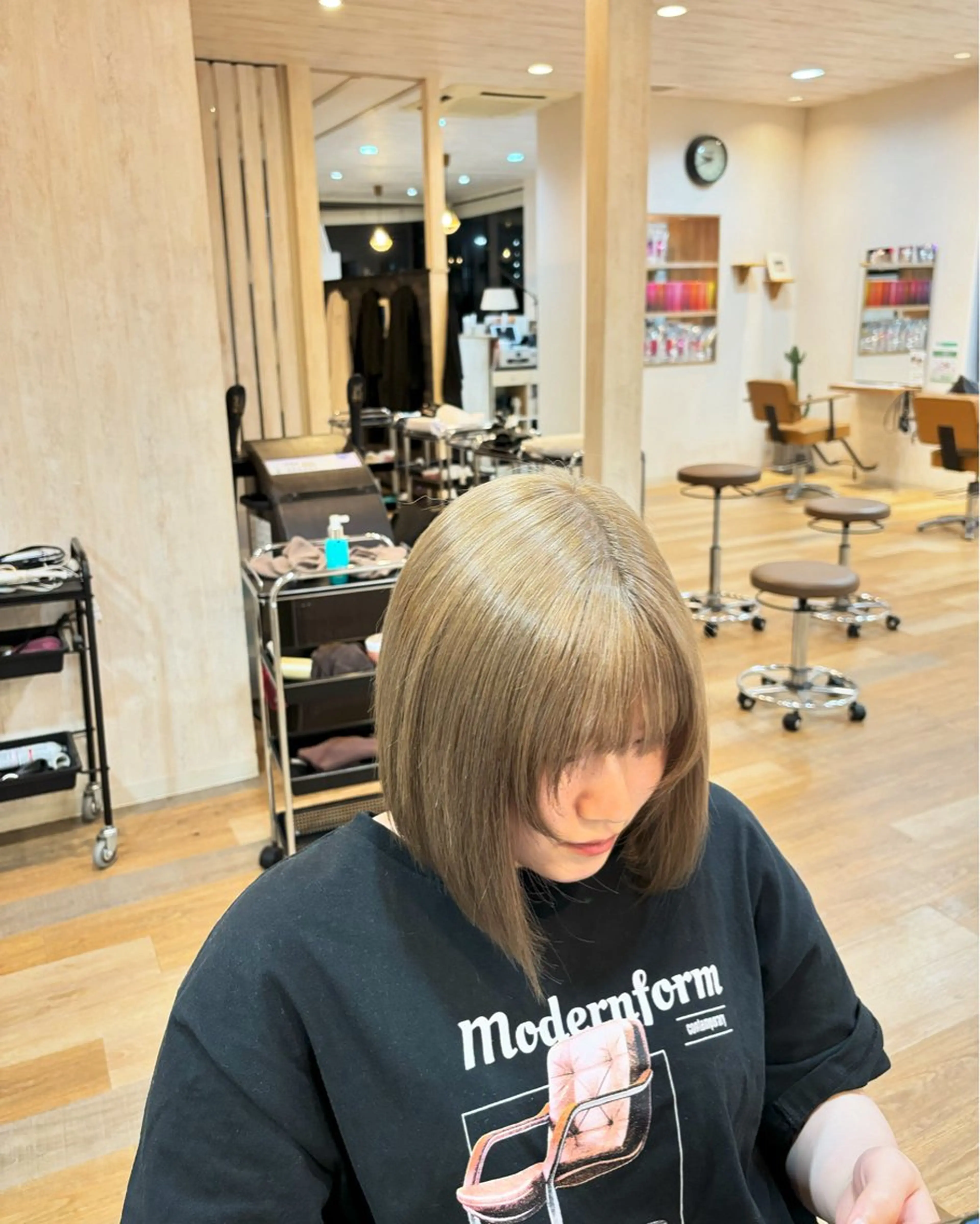 カラー ダブルカラー ヘアカラー 吉田 琉夏のヘアスタイル