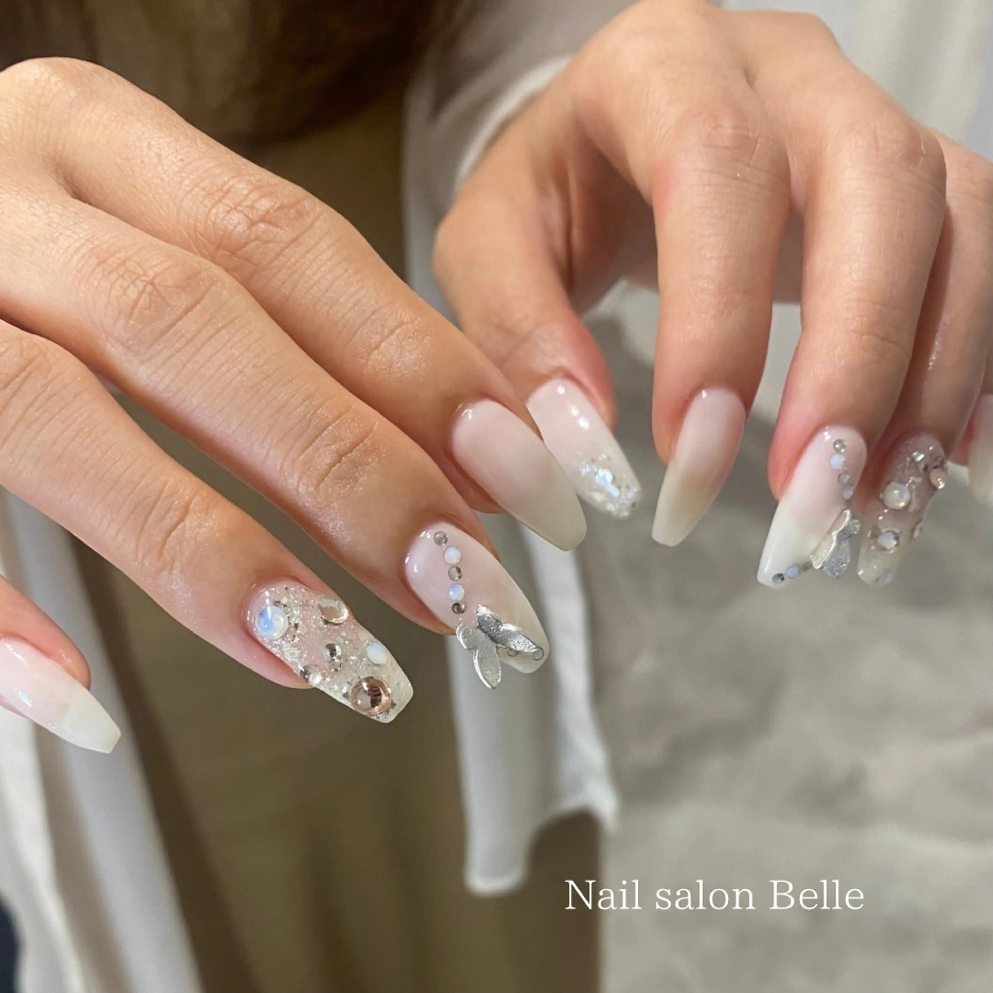 ネイル ハンドネイル Belle tomomi🐩のネイルデザイン