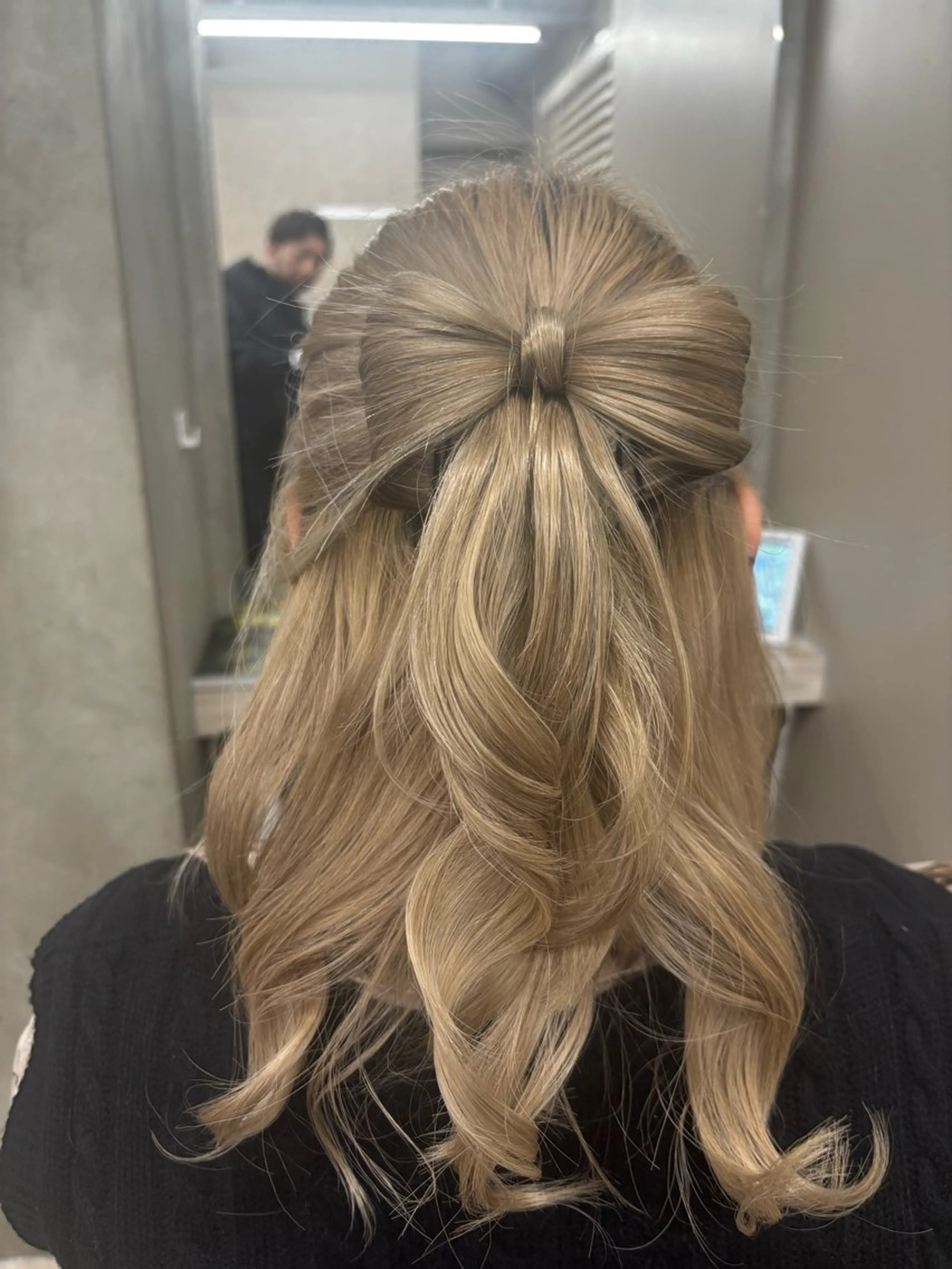 セミロング ヘアセット 似合わせ💖トレンド ✨TAKAMI😊のヘアスタイル