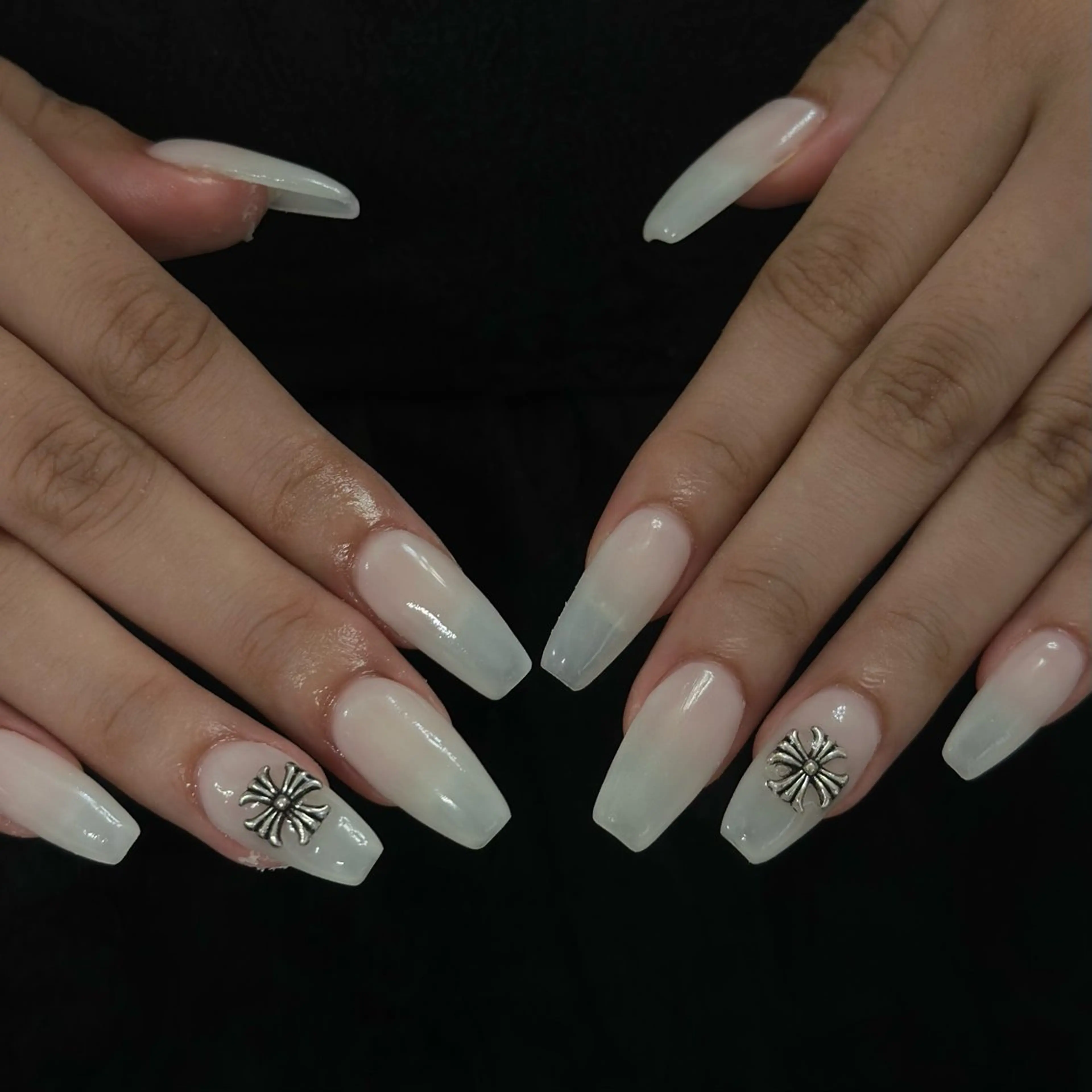 ネイル ハンドネイル mis uzuのネイルデザイン