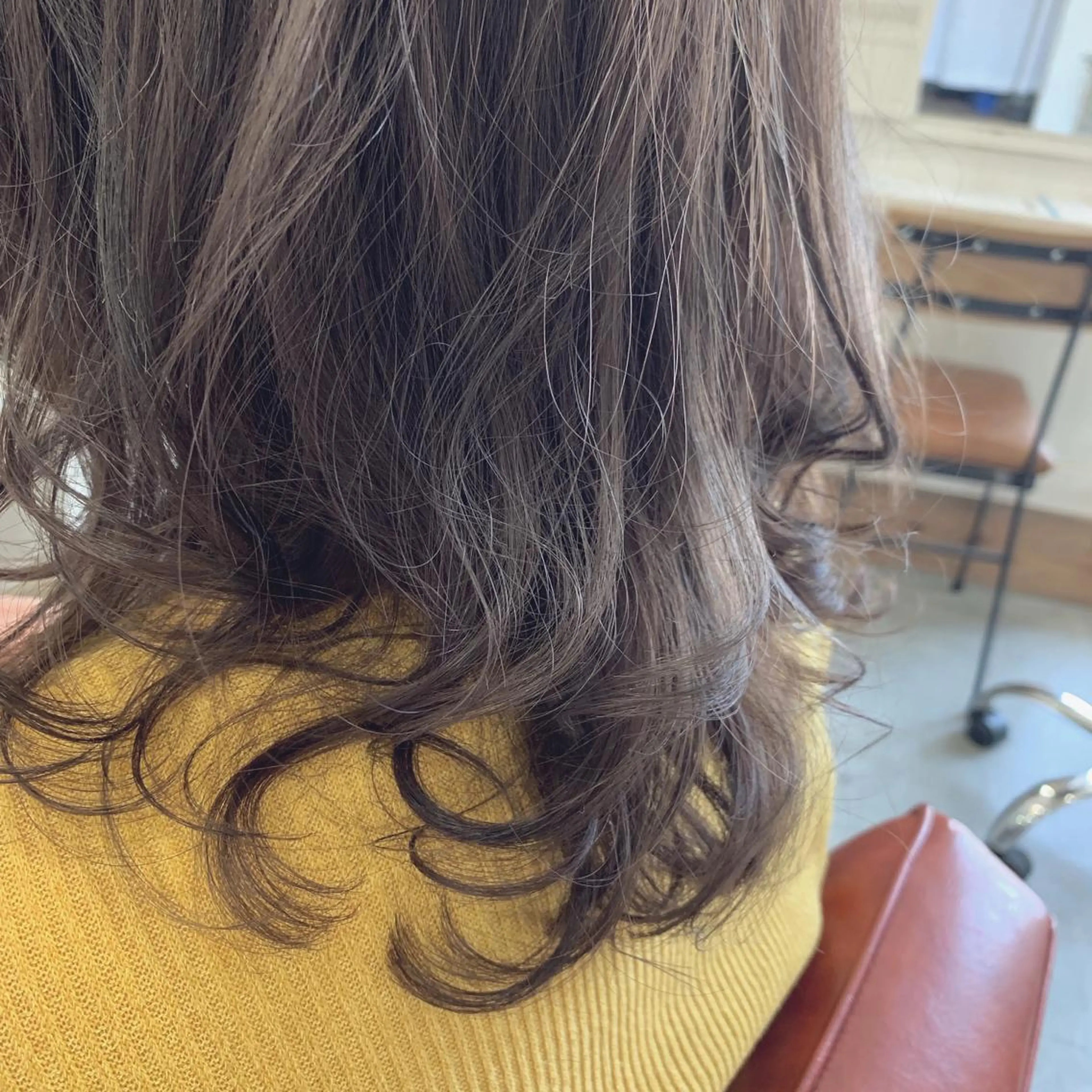 セミロング カラー カット ヘアカラー fio マナミのヘアスタイル