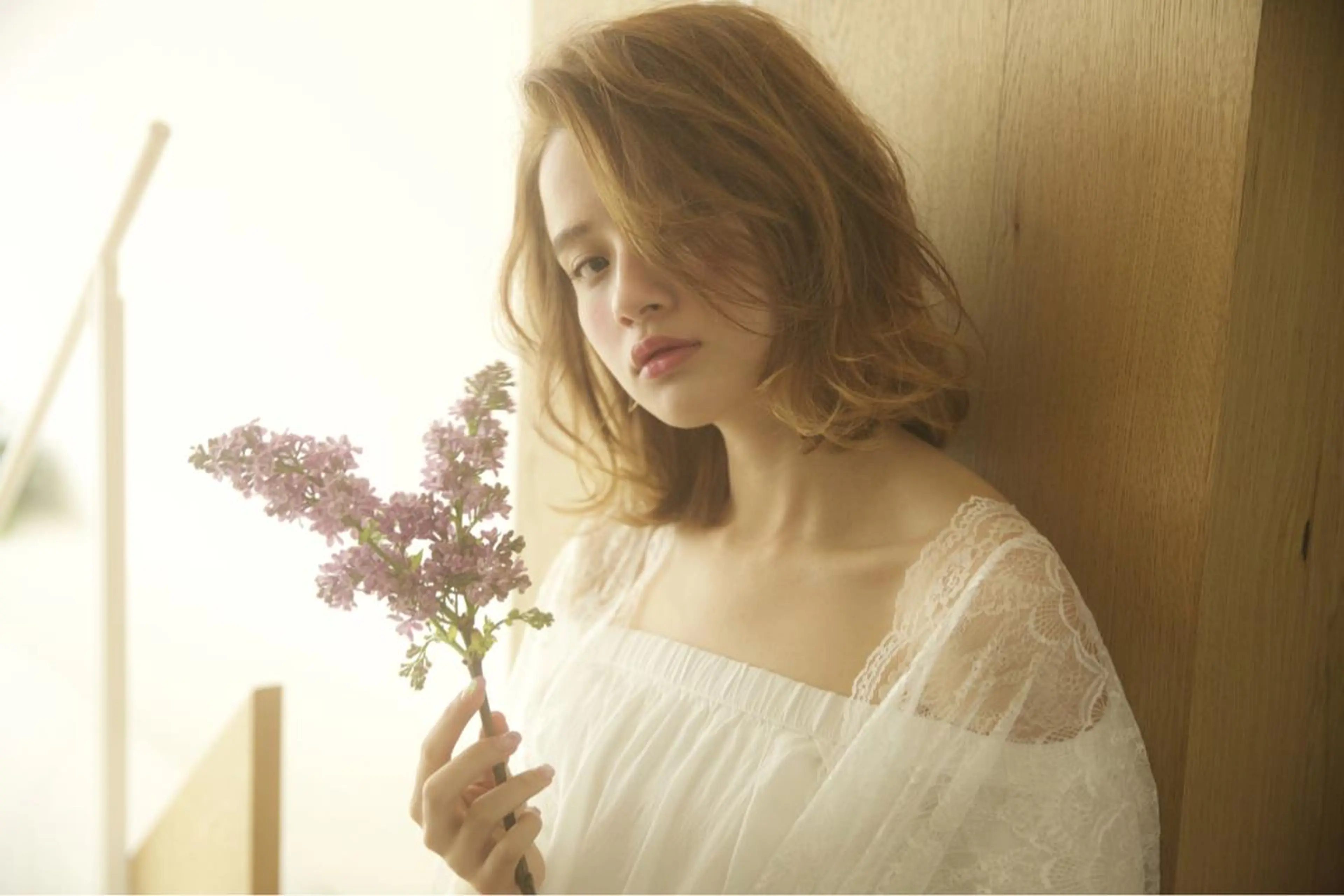 ショート ミディアム カラー パーマ 切りっぱなしボブ アッシュ ボブ 外ハネヘア ニュアンスパーマ VIVIE【ヴィヴィ】所属・髪質改善/韓国風 レイヤー/田村祐樹のヘアスタイル