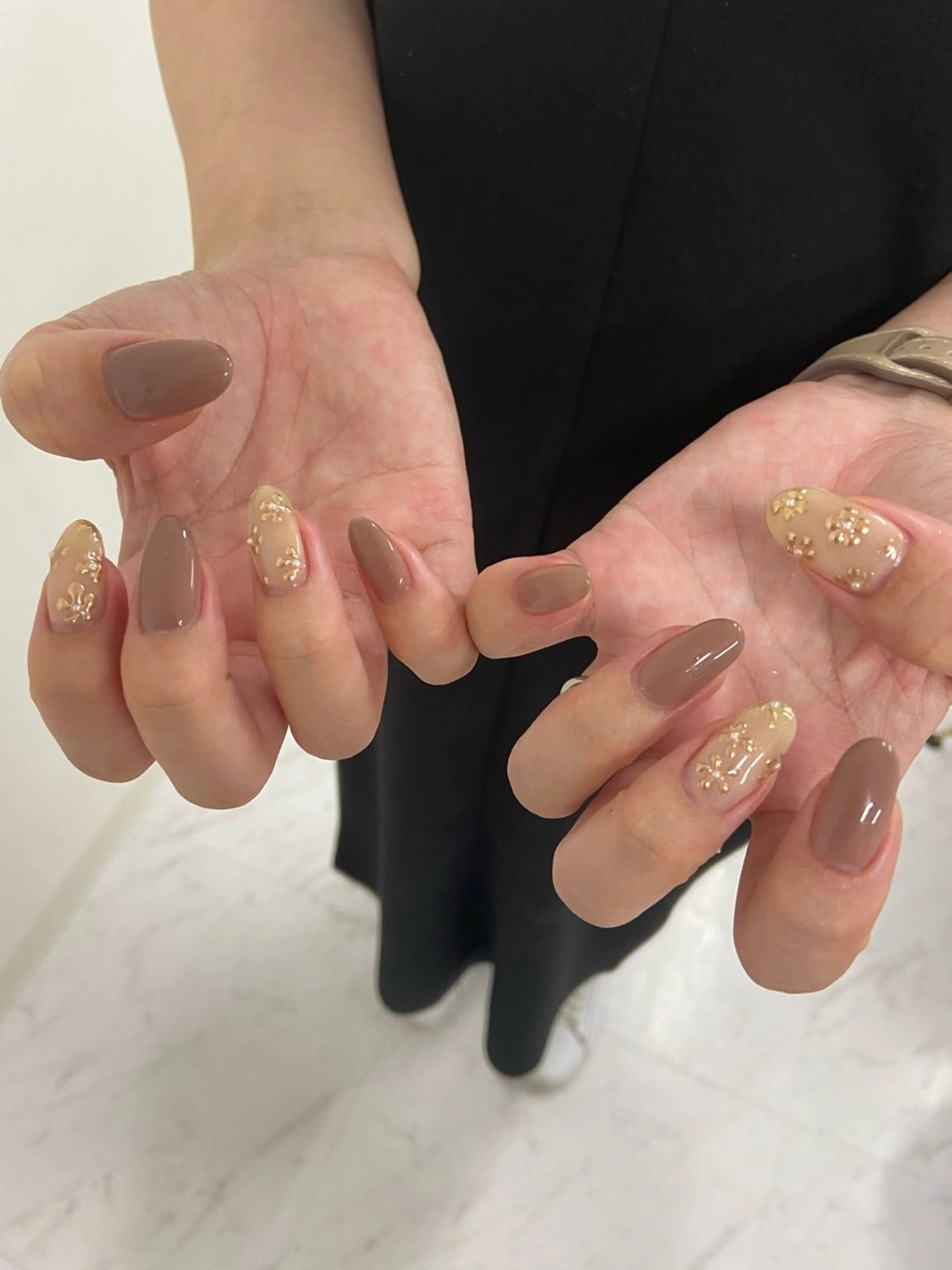 ネイル ハンドネイル HIKARI 4uまつ毛ネイルのネイルデザイン