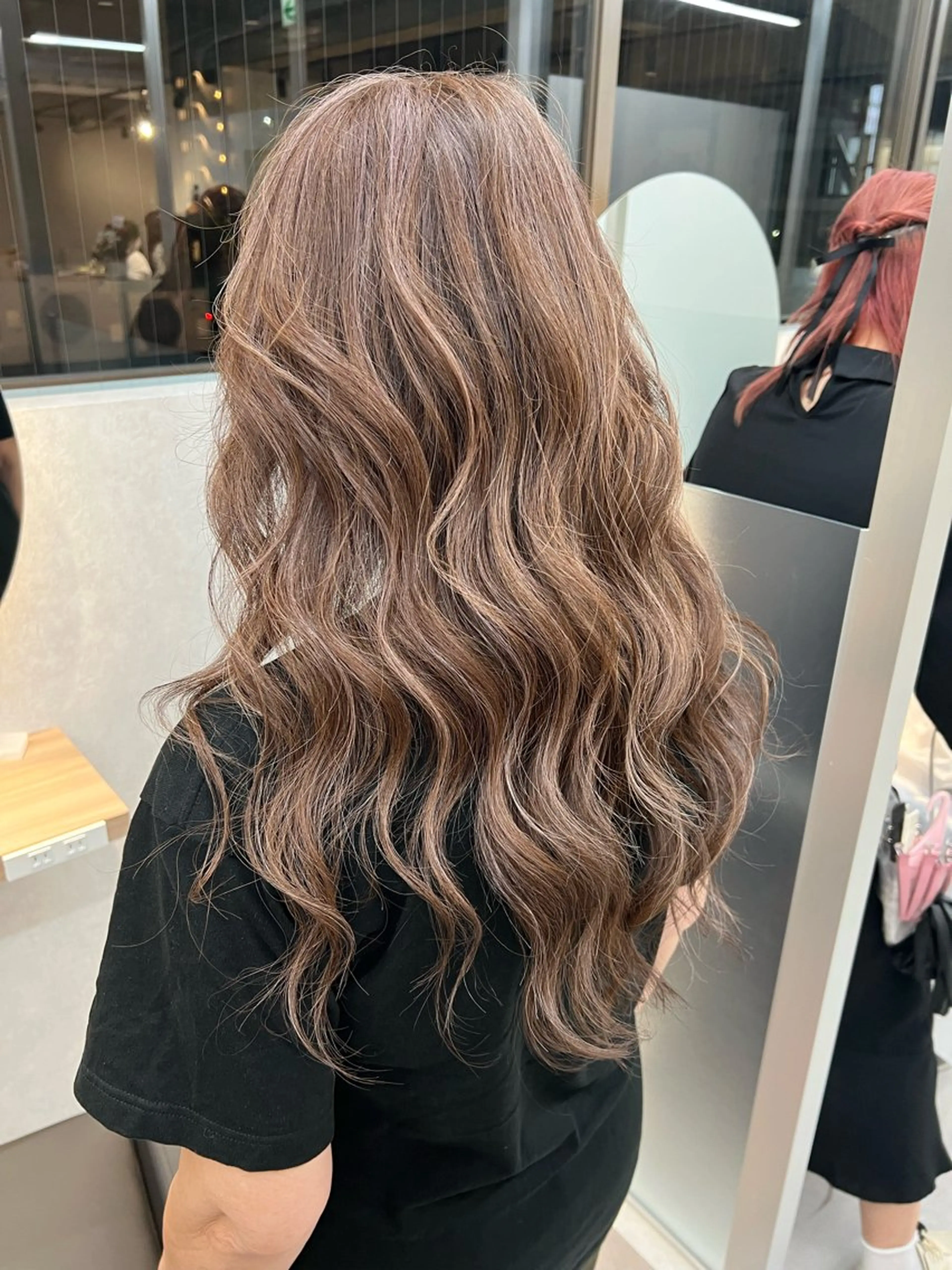 minimo限定✨人気カラー！イルミナ、アディクシー、アルティストから選べる低ダメージ艶カラー＋3STEPトリートメントの写真