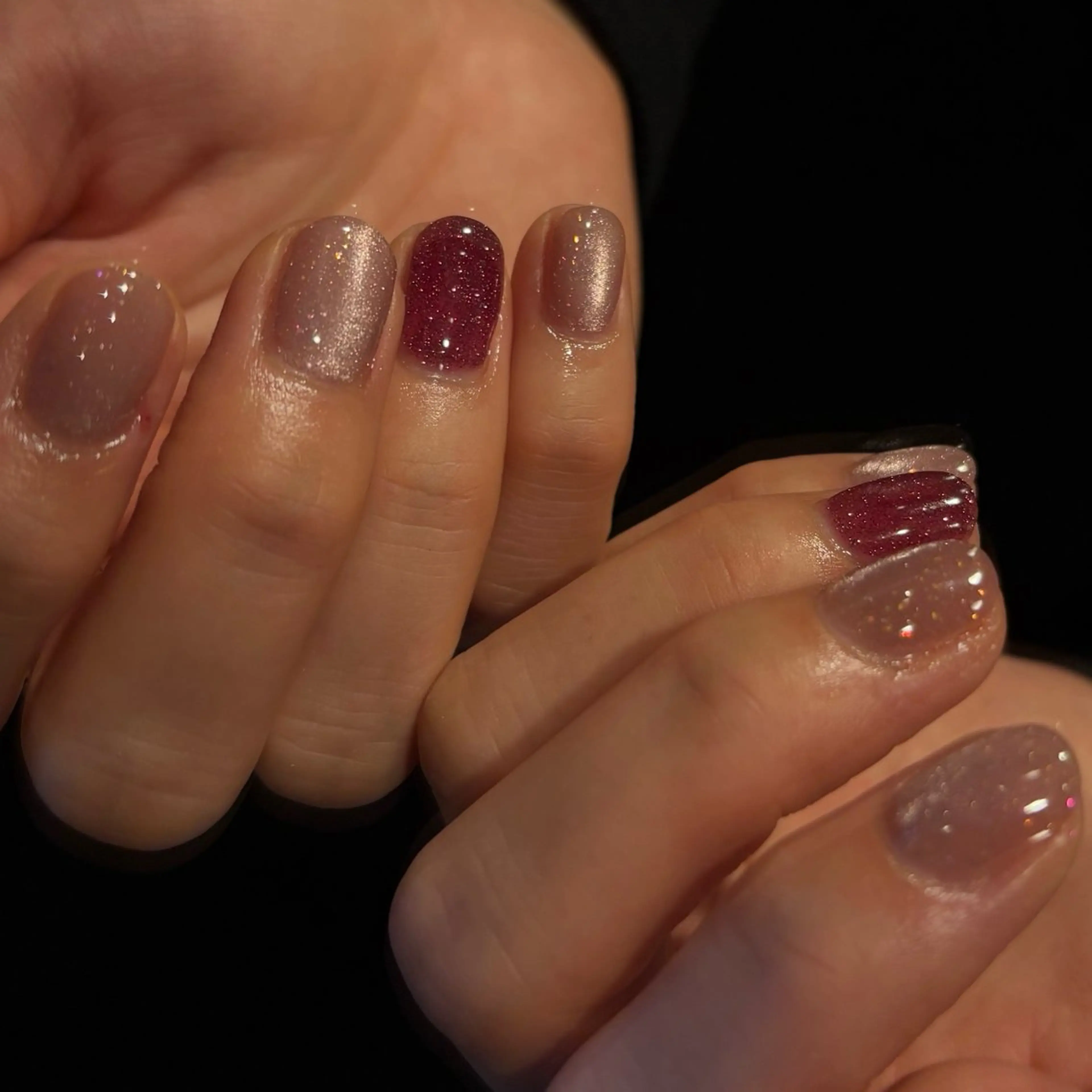 ハンドネイル amuse ニュアンス/個性派のネイルデザイン