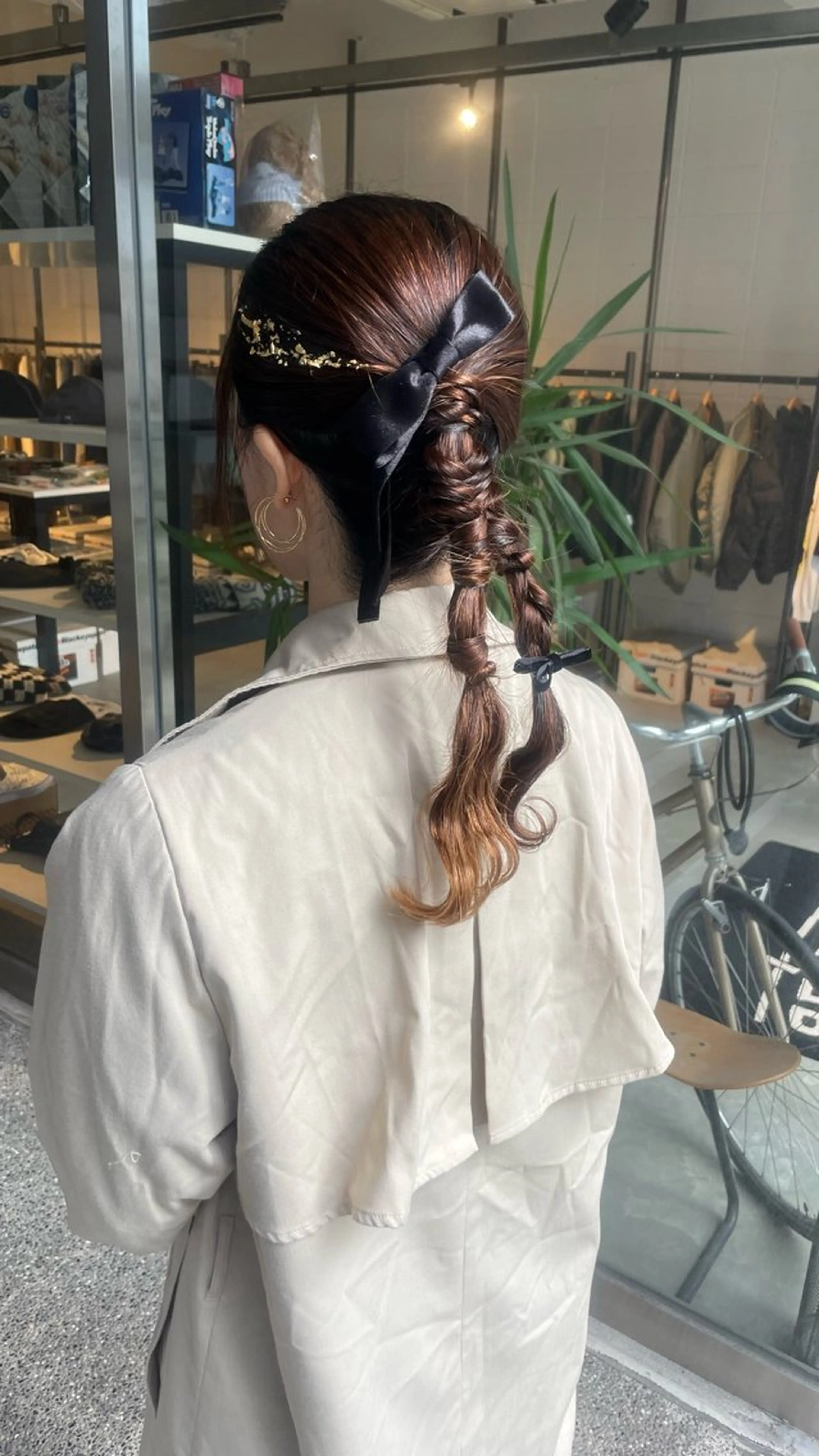 セミロング ヘアセット chic 渡辺 桃羽のヘアスタイル