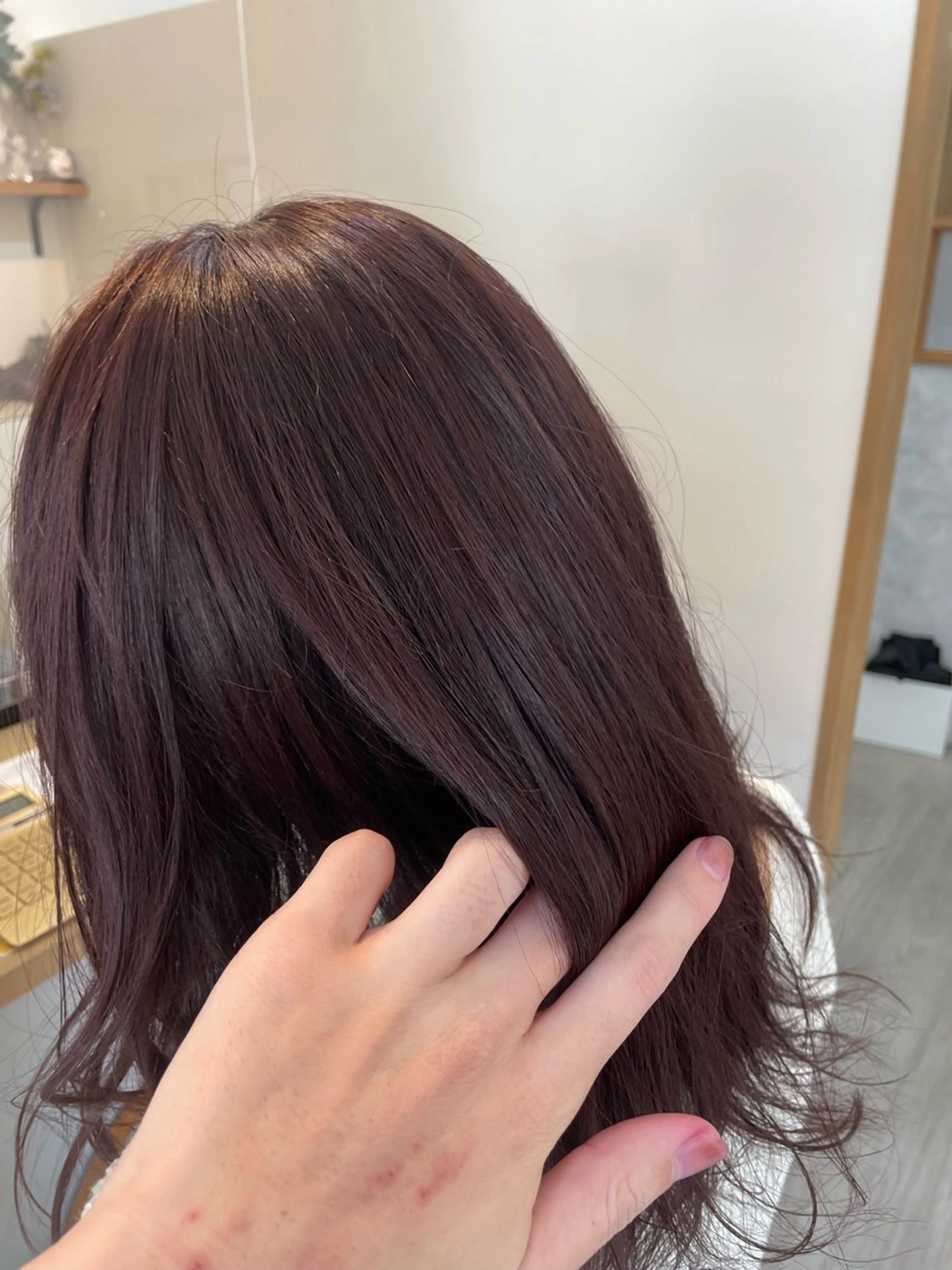 セミロング カラー ヘアアレンジ ROCCAhair 谷山陸のヘアスタイル