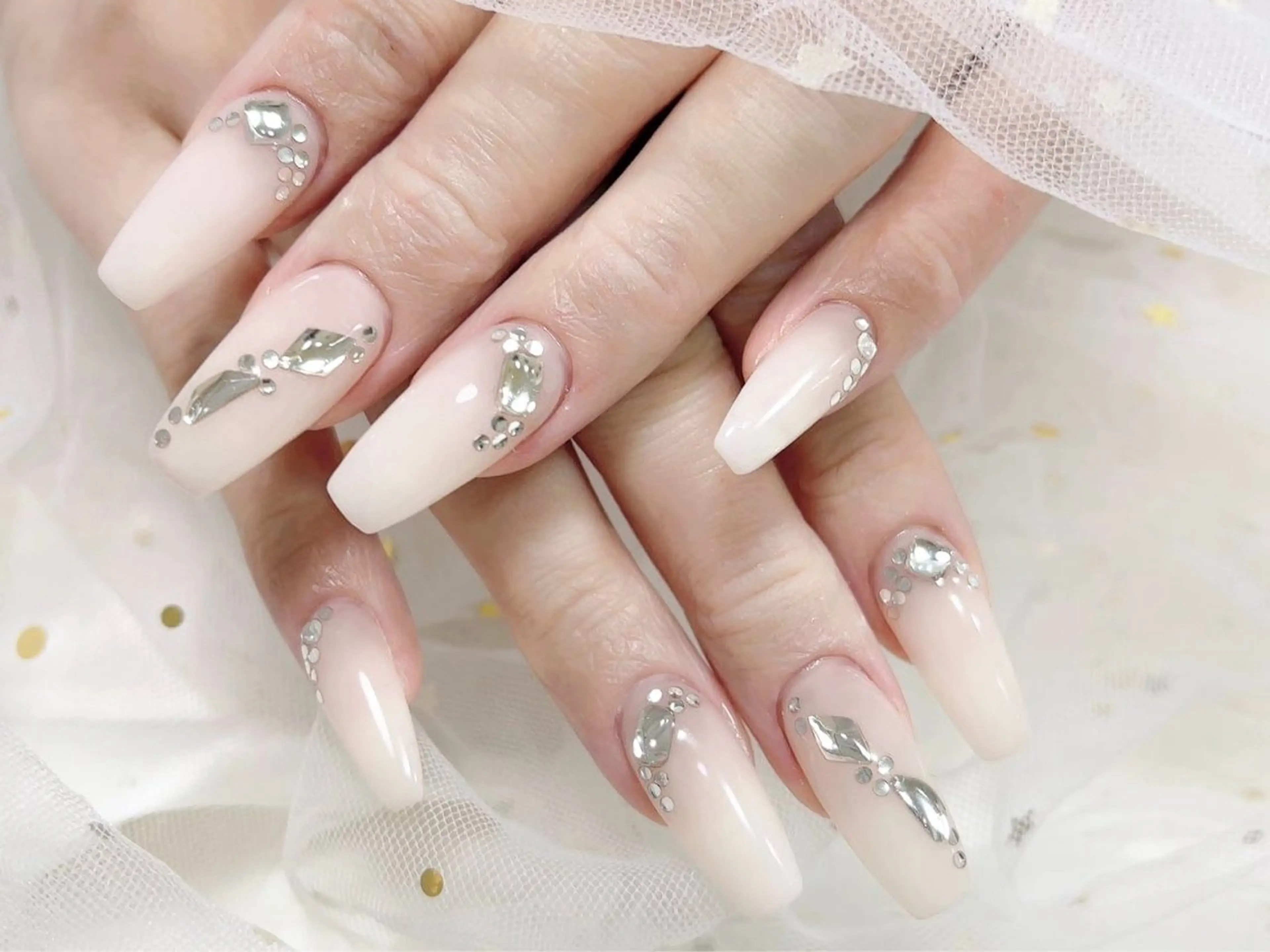 ネイル ジョリ kasumi🌹💅のネイルデザイン