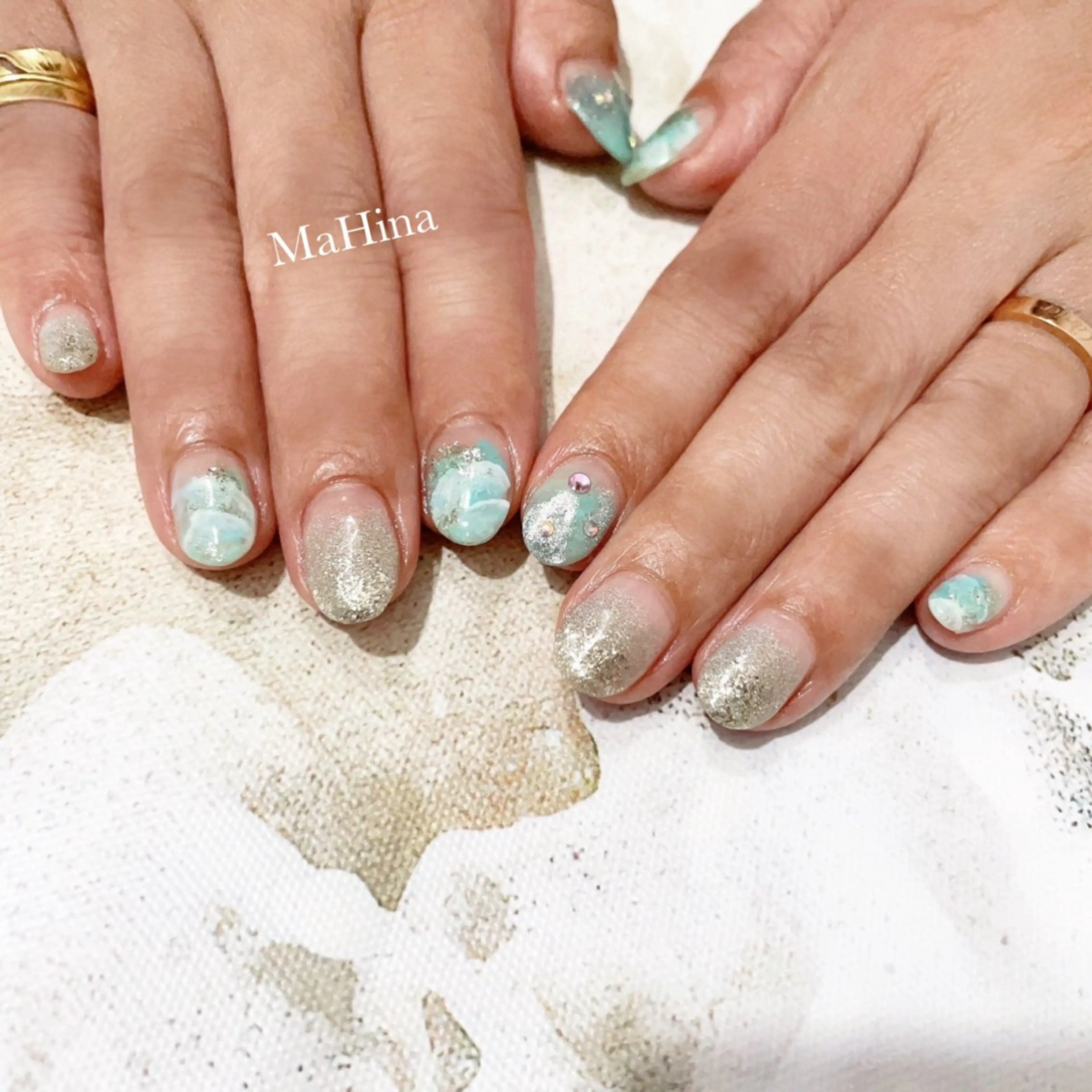 ネイル ジェルネイル ニュアンスネイル ハンドネイル MaHina🌙 salonのネイルデザイン
