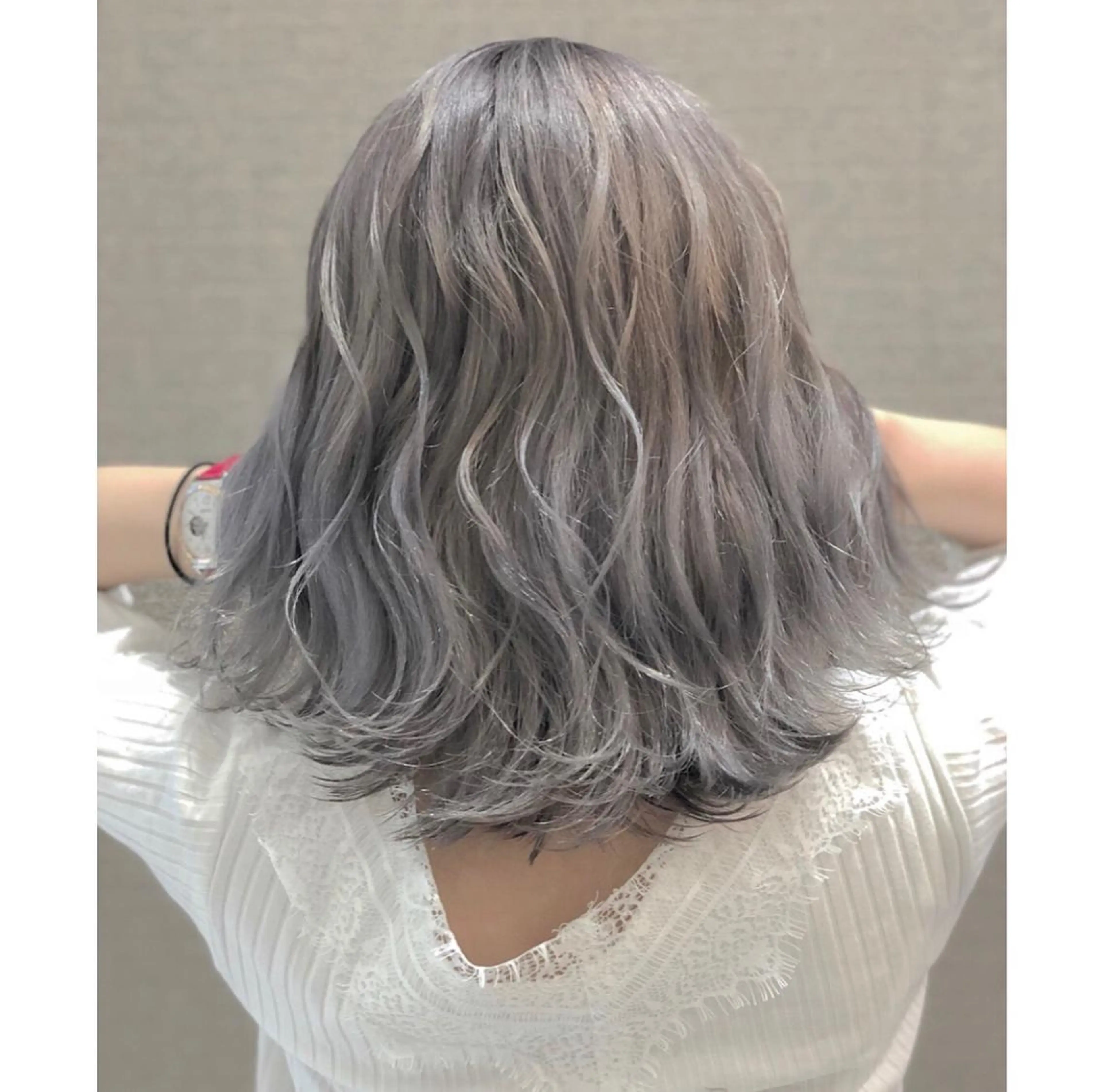 ショート カラー バレイヤージュ デザインカラー グラデーションカラー ハイライトカラー ハイトーンカラー アンドウ ユウ/ レイヤーカット/韓国のヘアスタイル