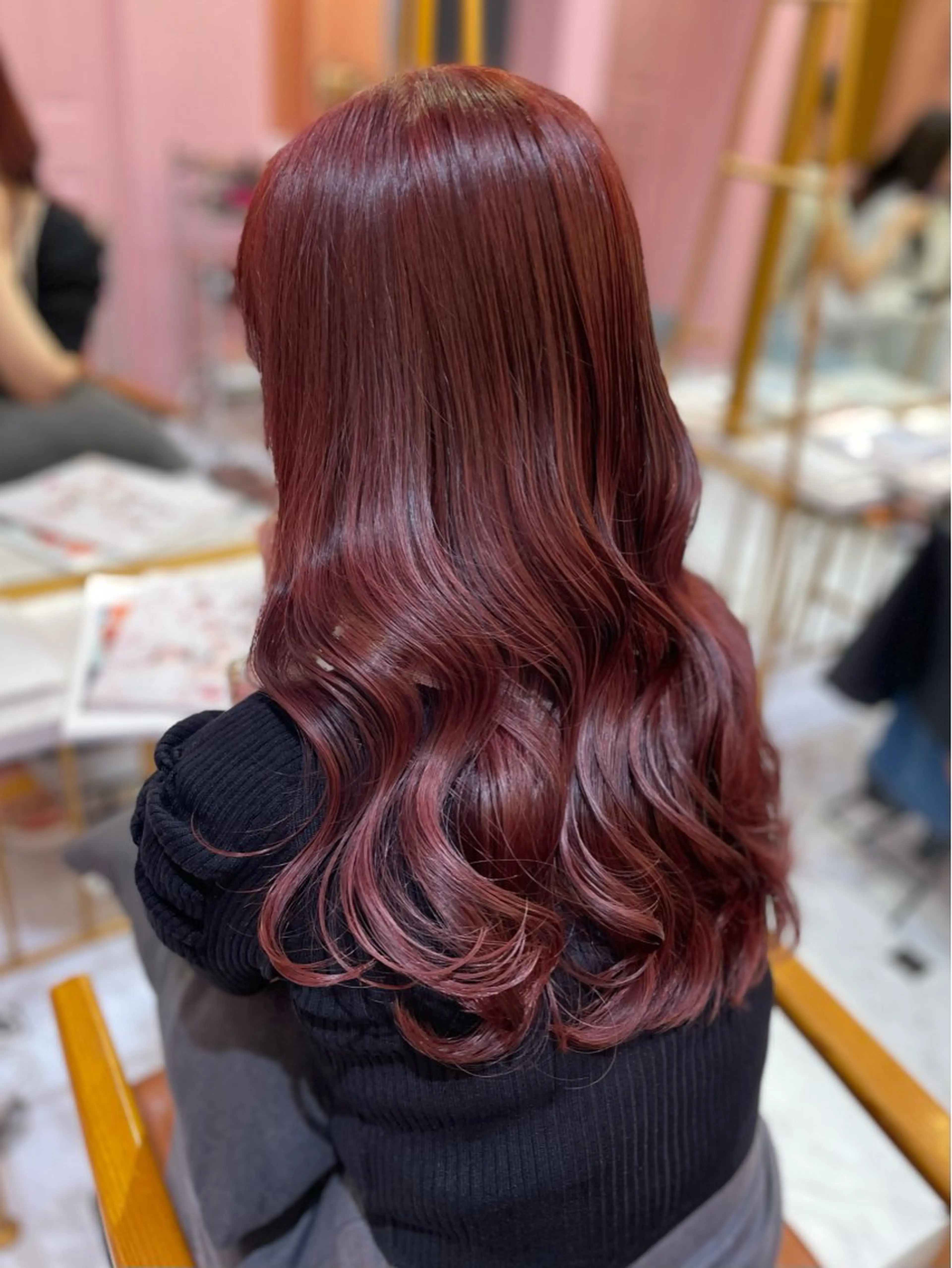 ロング カラー ヘアカラー Sakurada Ayakaのヘアスタイル