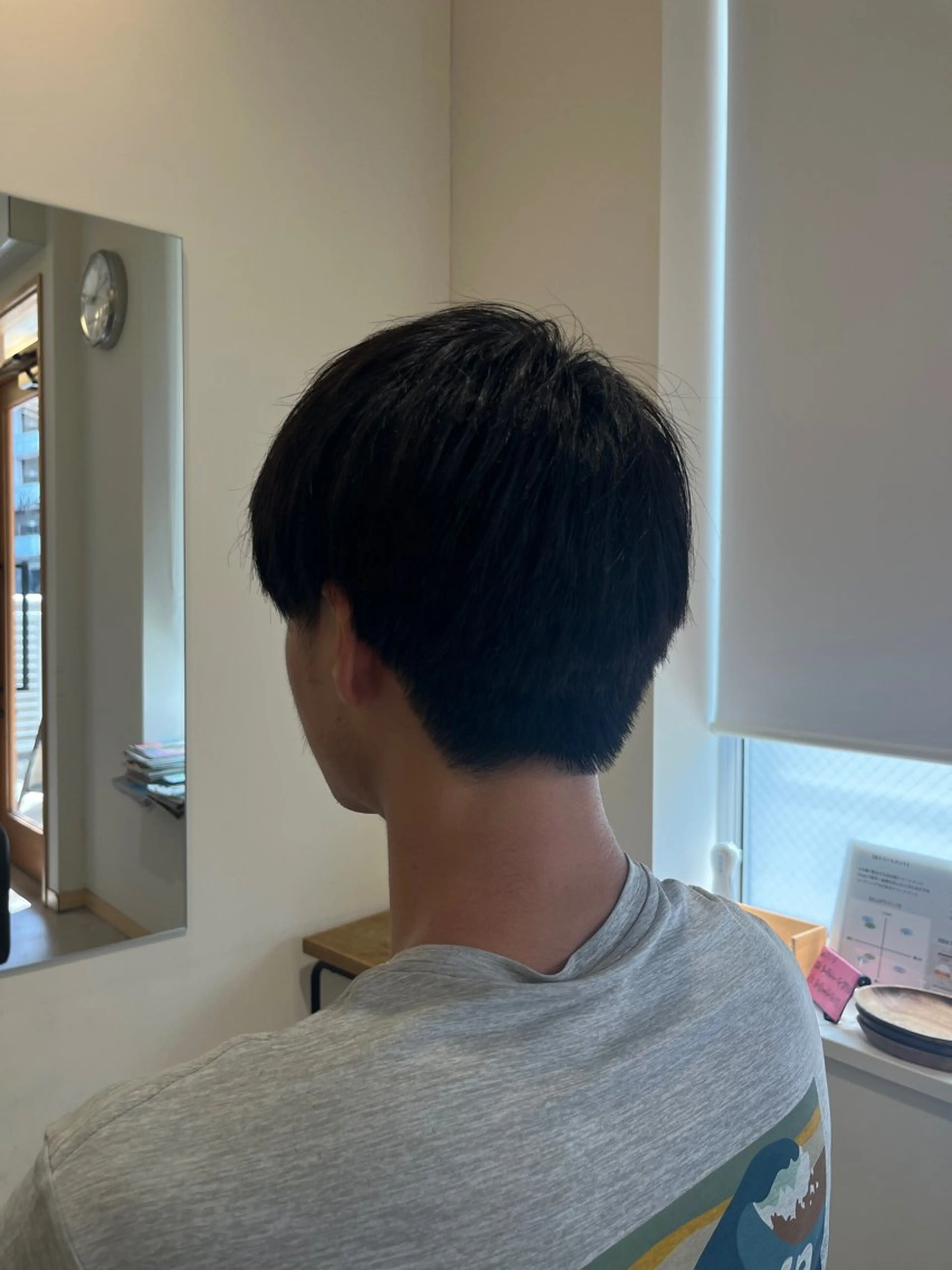 メンズ カット 荒井 茉凜のヘアスタイル