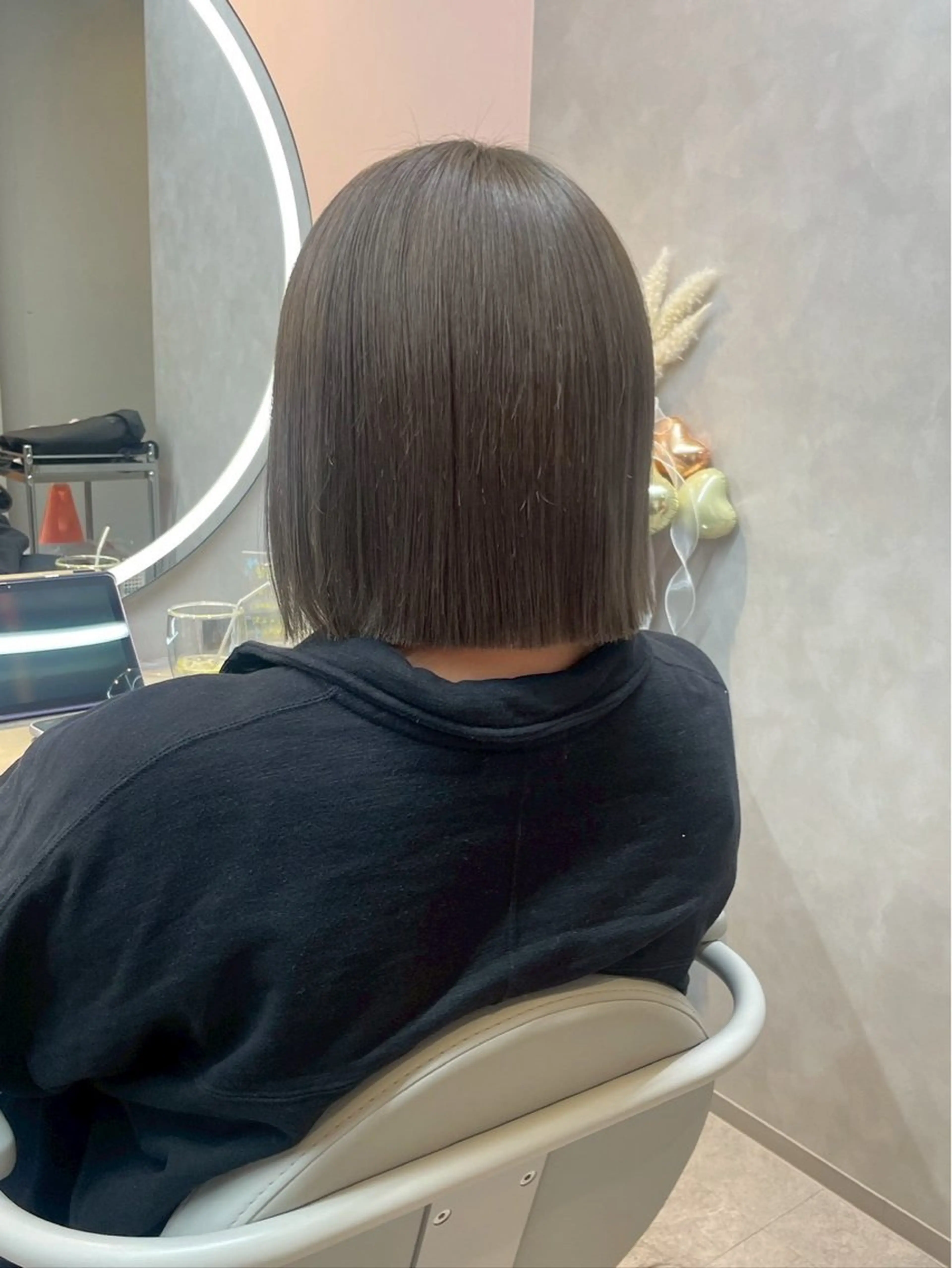 ショート カラー toyohara momokaのヘアスタイル