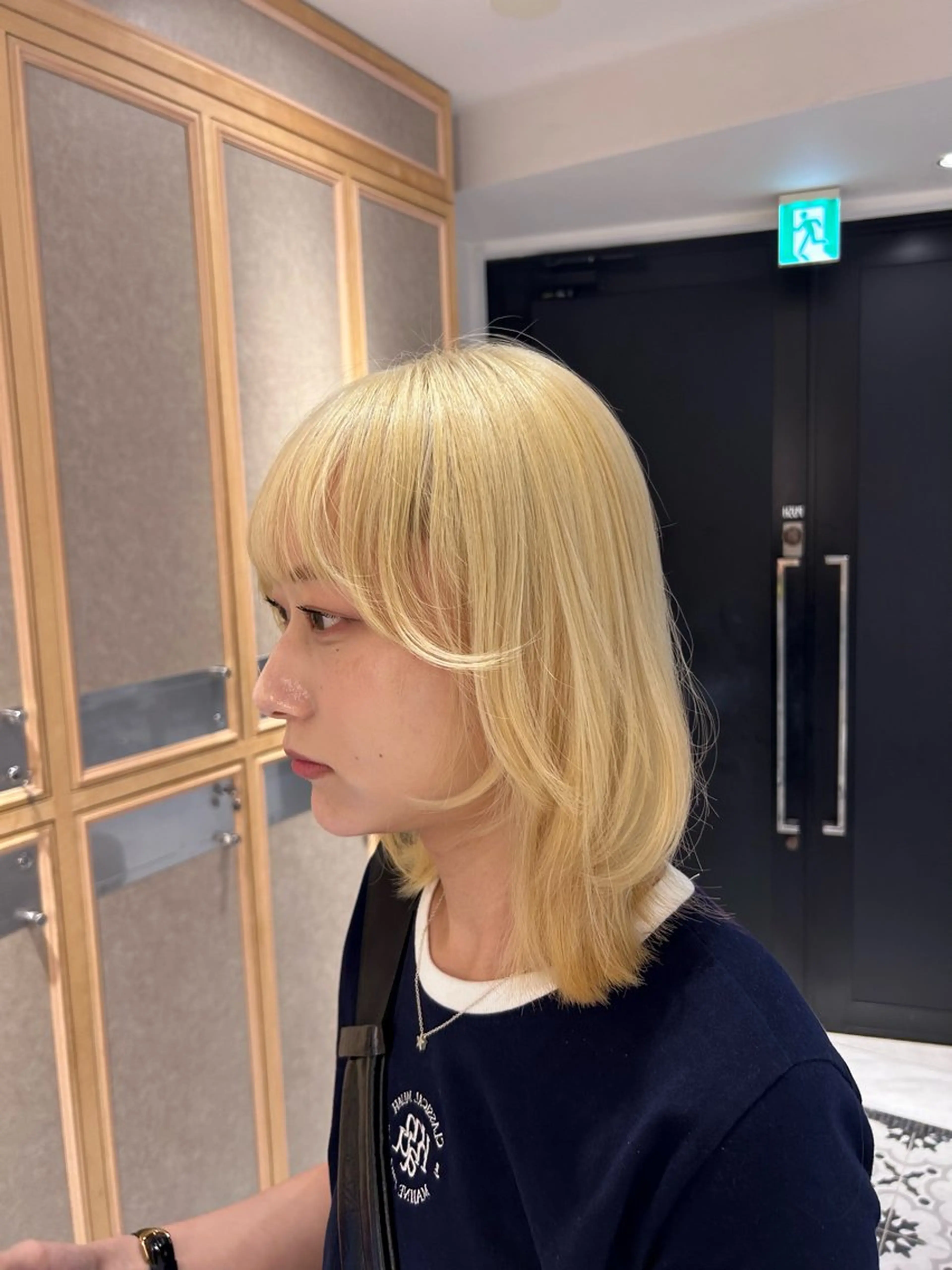 カラー 抜きっぱなしブロンド ヘアカラー トリートメント ヘッドスパ ヘアセット miko🪽地毛風/ ハイトーン/レイヤーのヘアスタイル