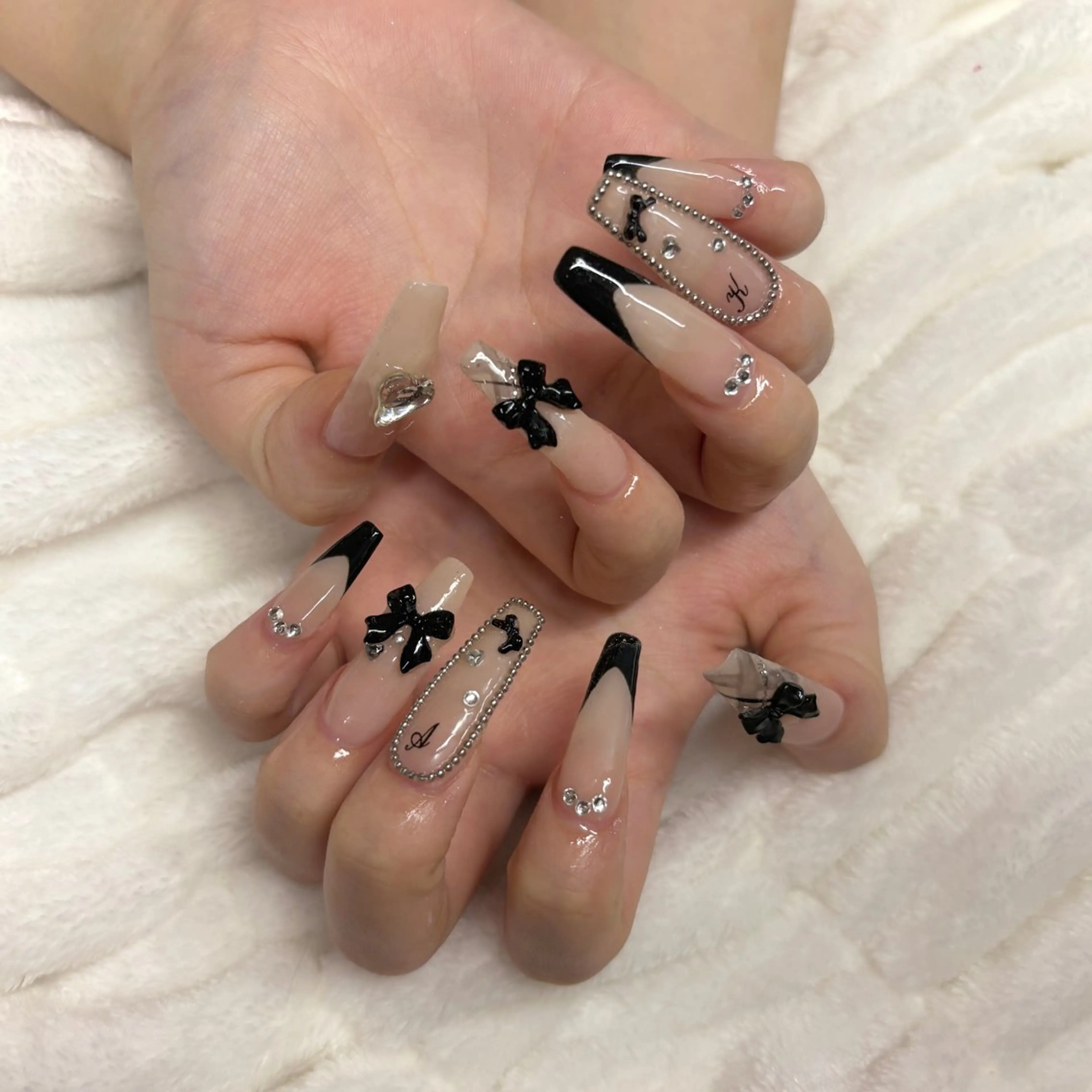 ネイル Lueur nailのネイルデザイン