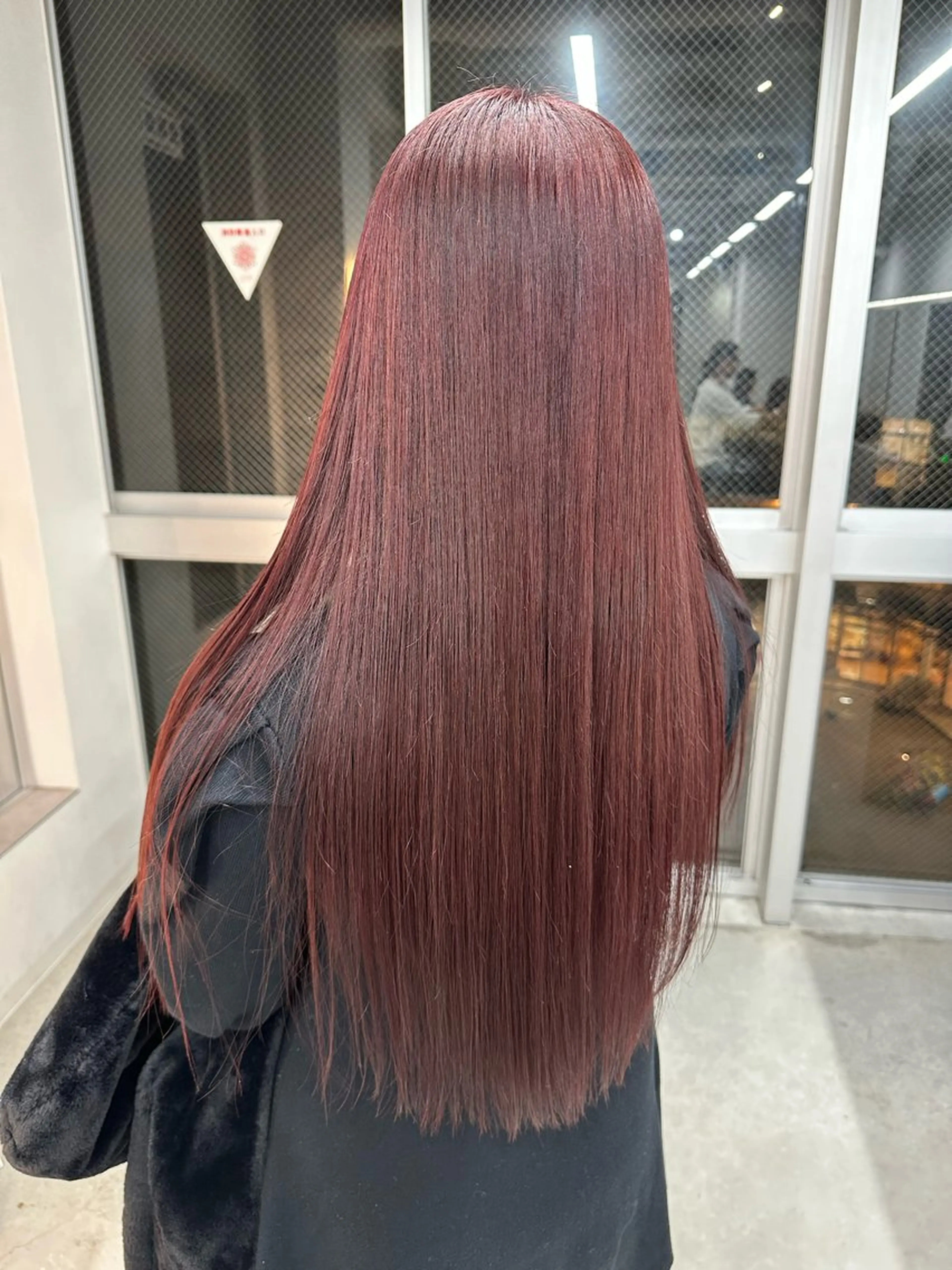 【神がかってる】縮毛矯正+トリートメントの写真