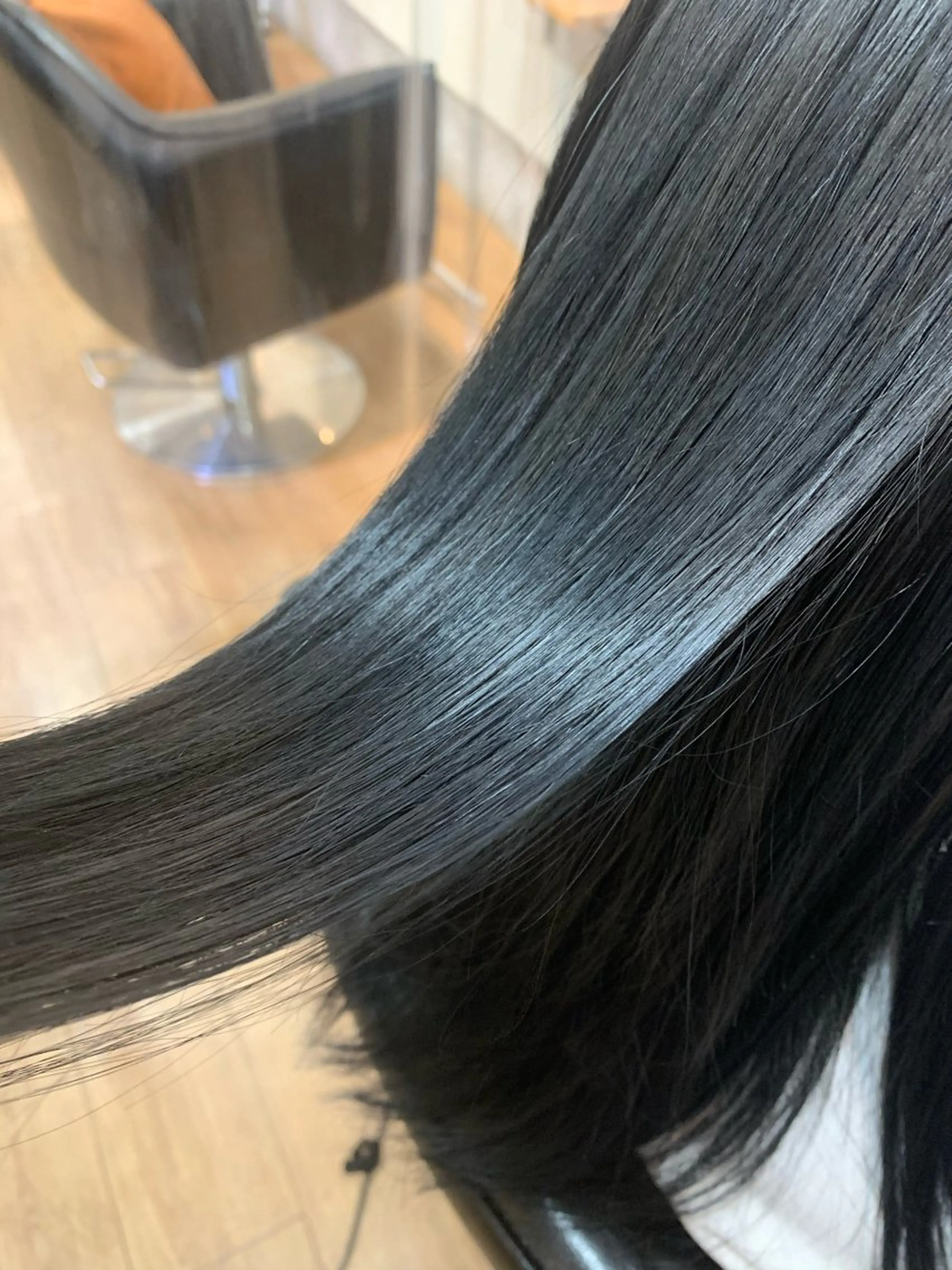 ロング カラー ブルーカラー ブルージュ メンズパーマ✨️村越 雄斗のヘアスタイル