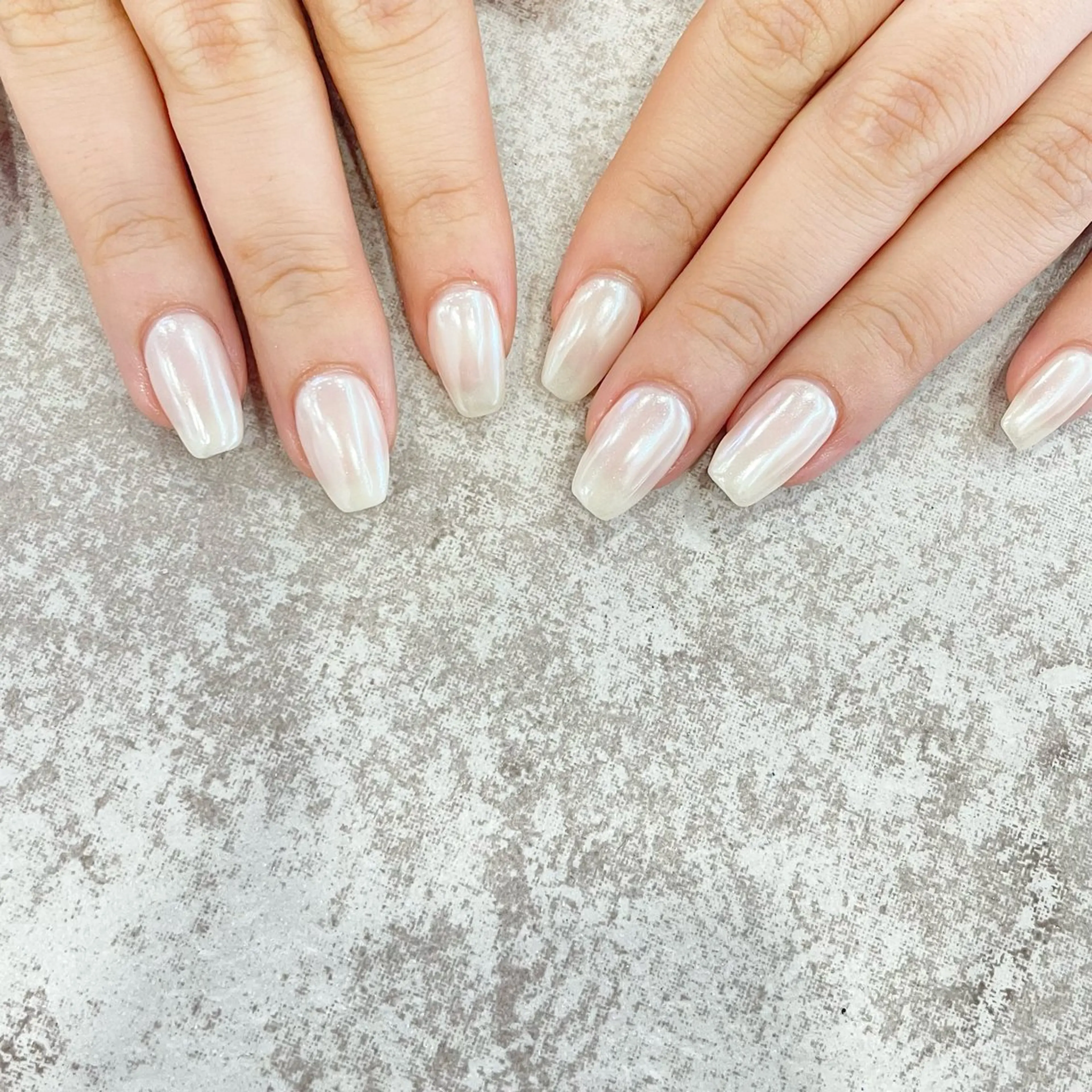 ネイル オーロラネイル nailsalon amity🌿池田のネイルデザイン