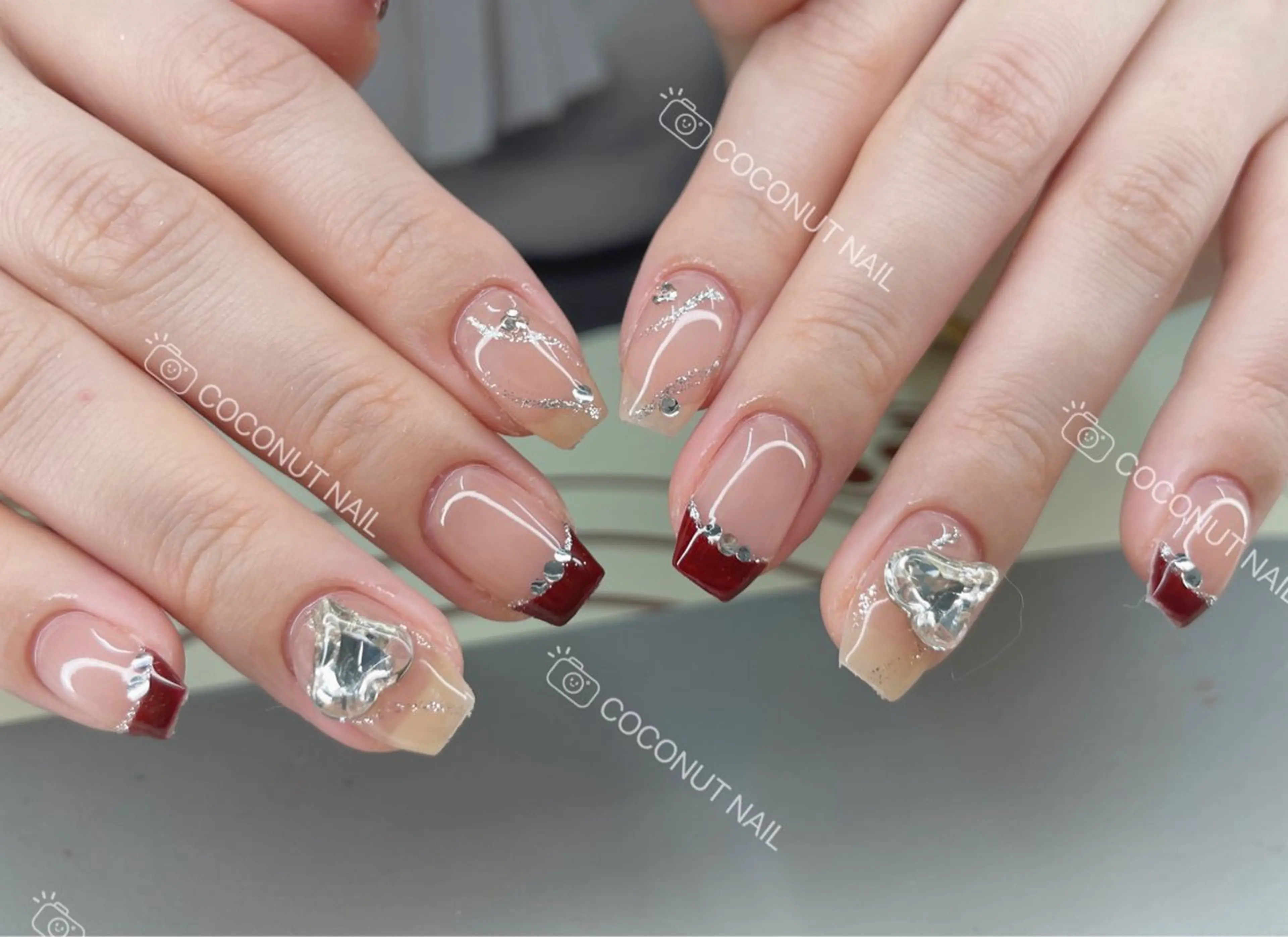 ネイル ハンドネイル 神田 ココナッツのネイルデザイン