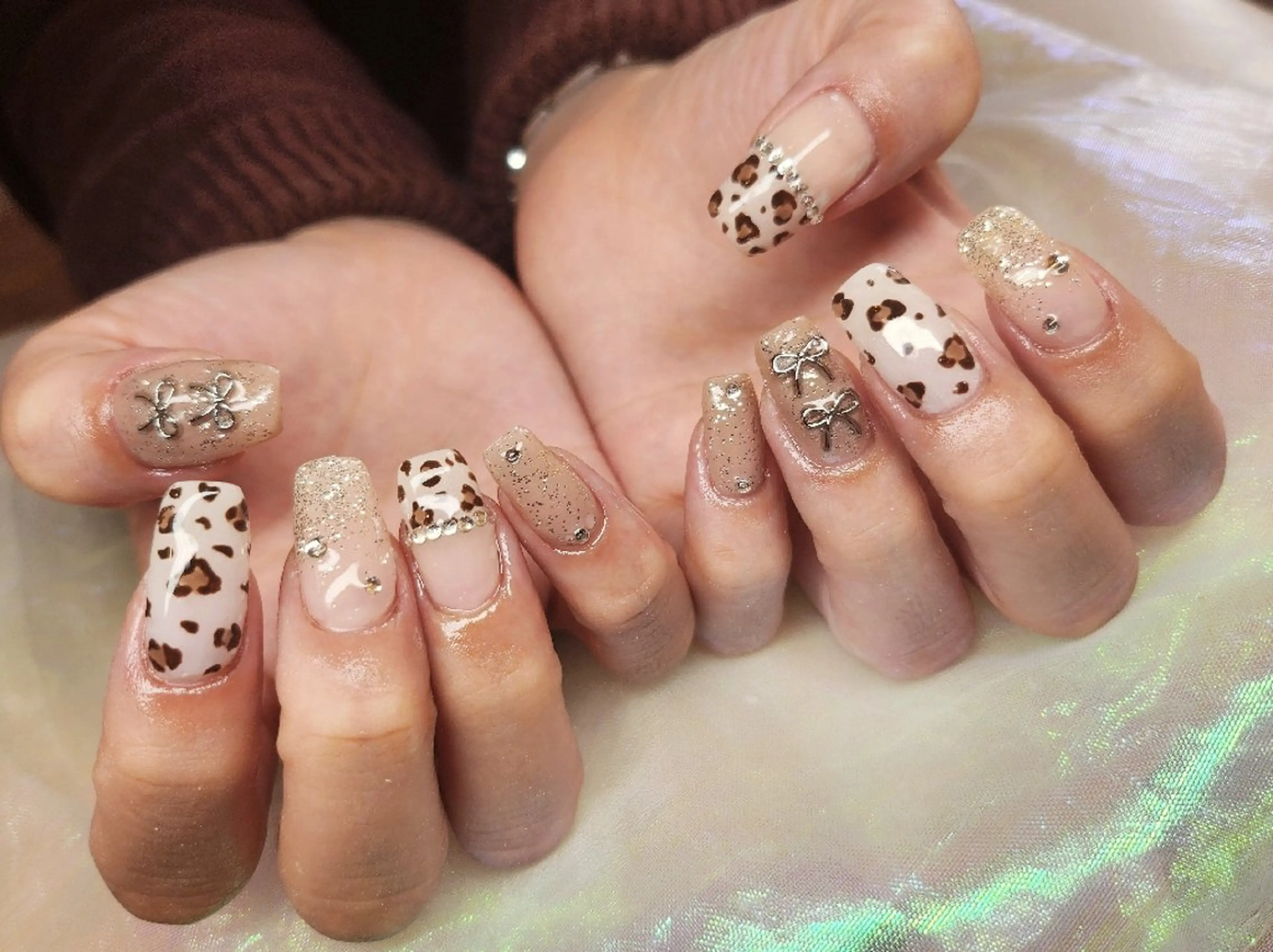 ネイル ブラウン ハンドネイル 💜bora .のネイルデザイン