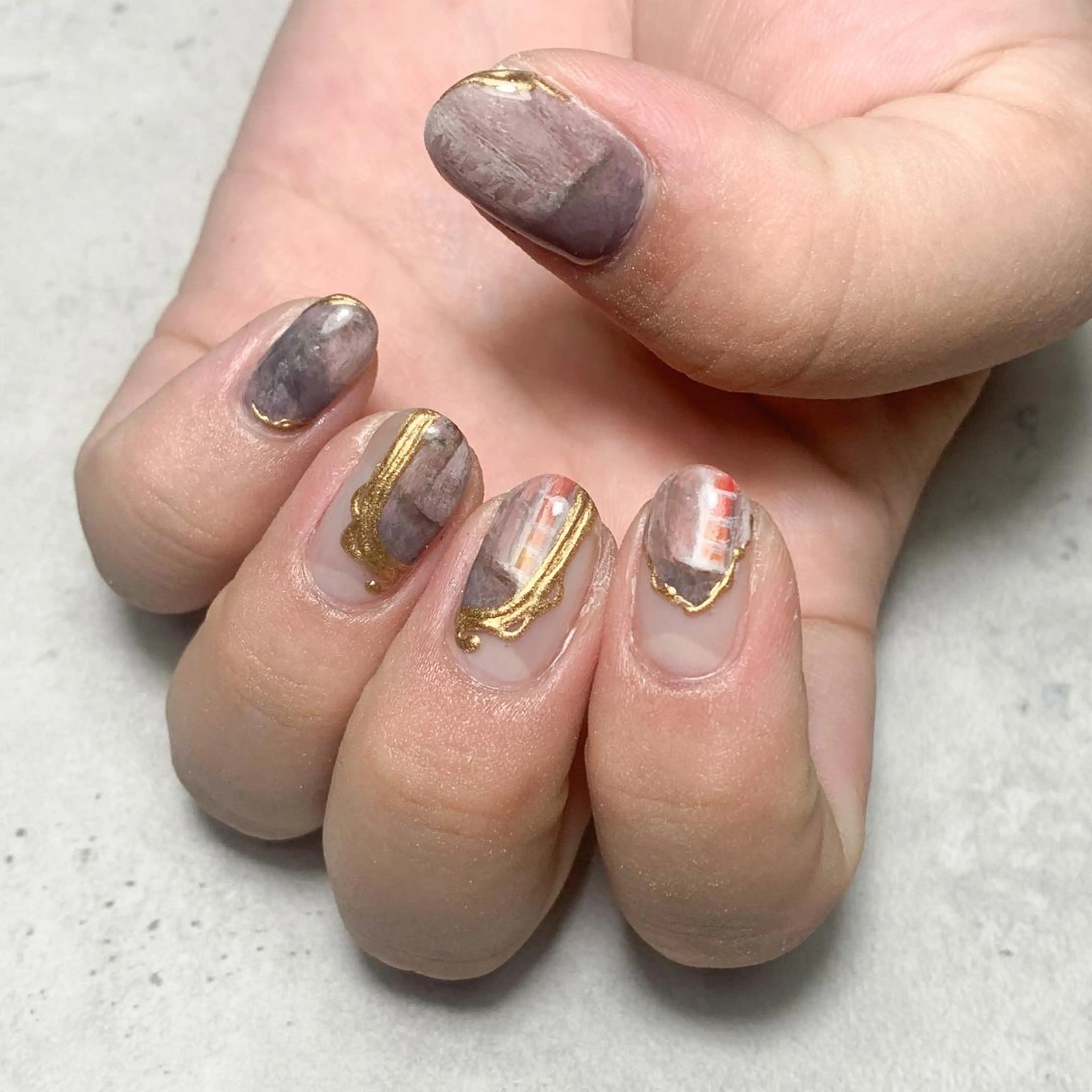 ネイル ハンドネイル FIORITURA aiのネイルデザイン