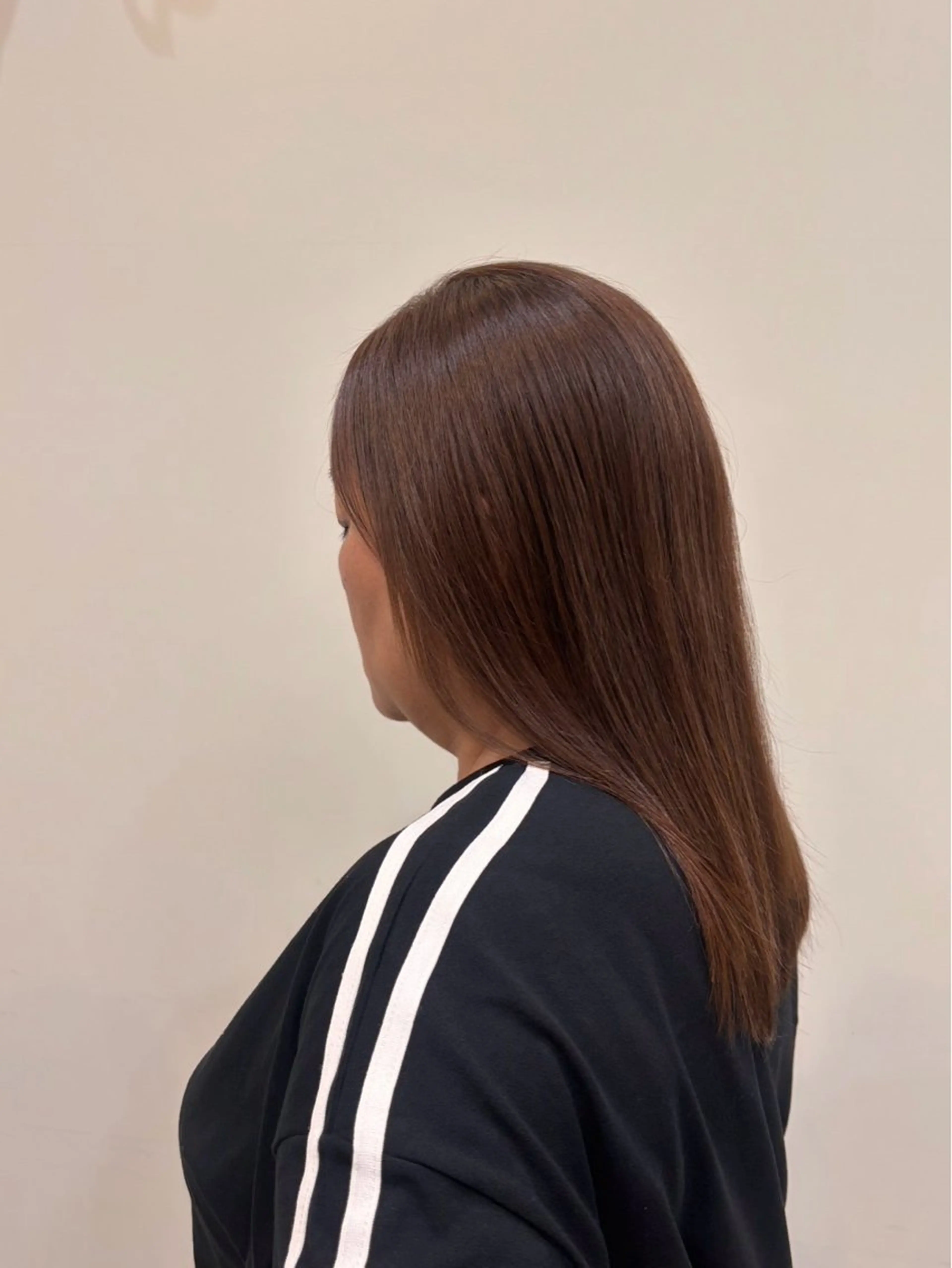 セミロング カラー ブラウンカラー オレンジ オレンジブラウン カット 加藤 優子のヘアスタイル