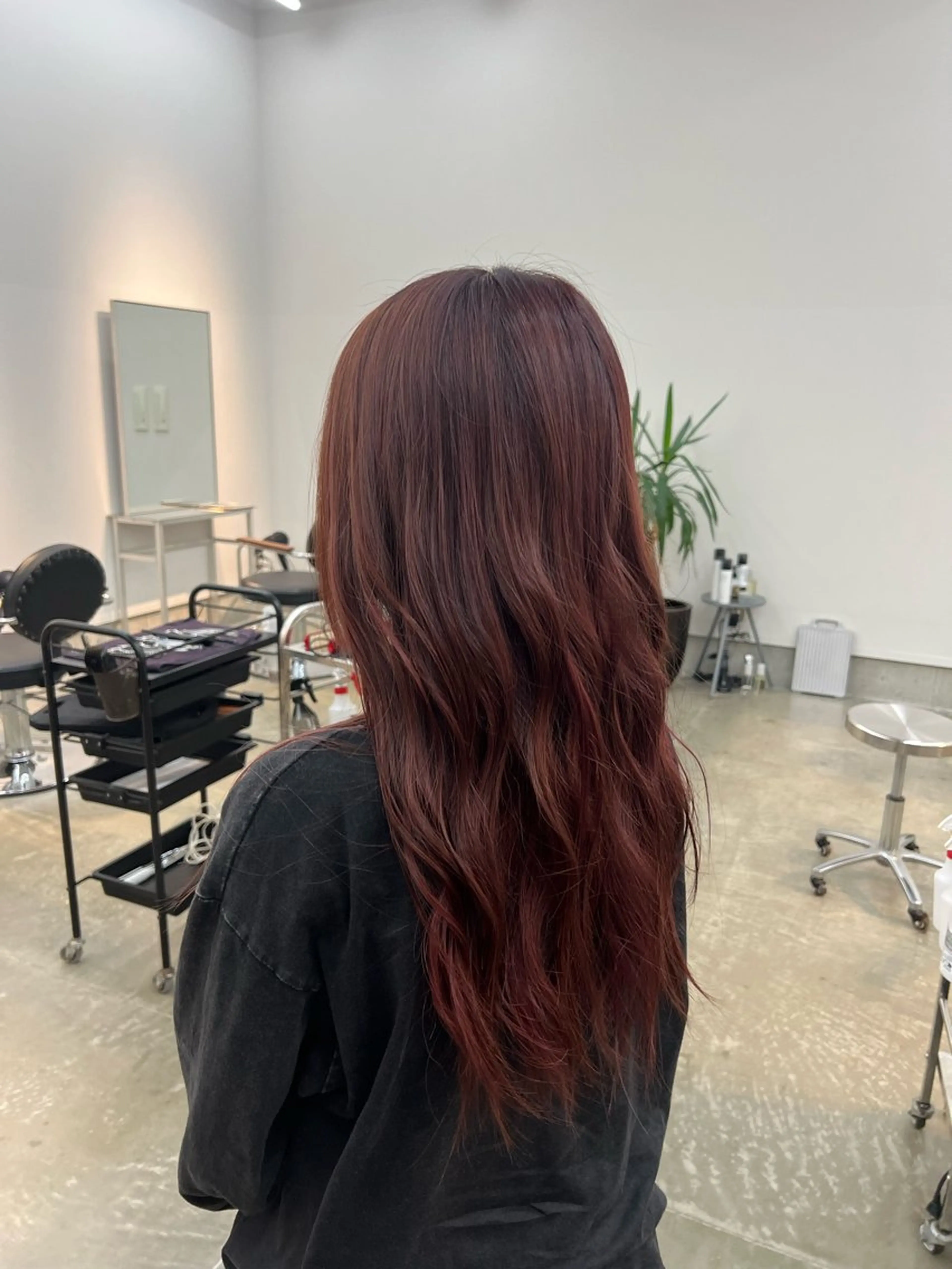 ロング ピンクブラウン ハイライト ヘアカラー トリートメント Yuito/カラー/ ブリーチ/ストレートのヘアスタイル