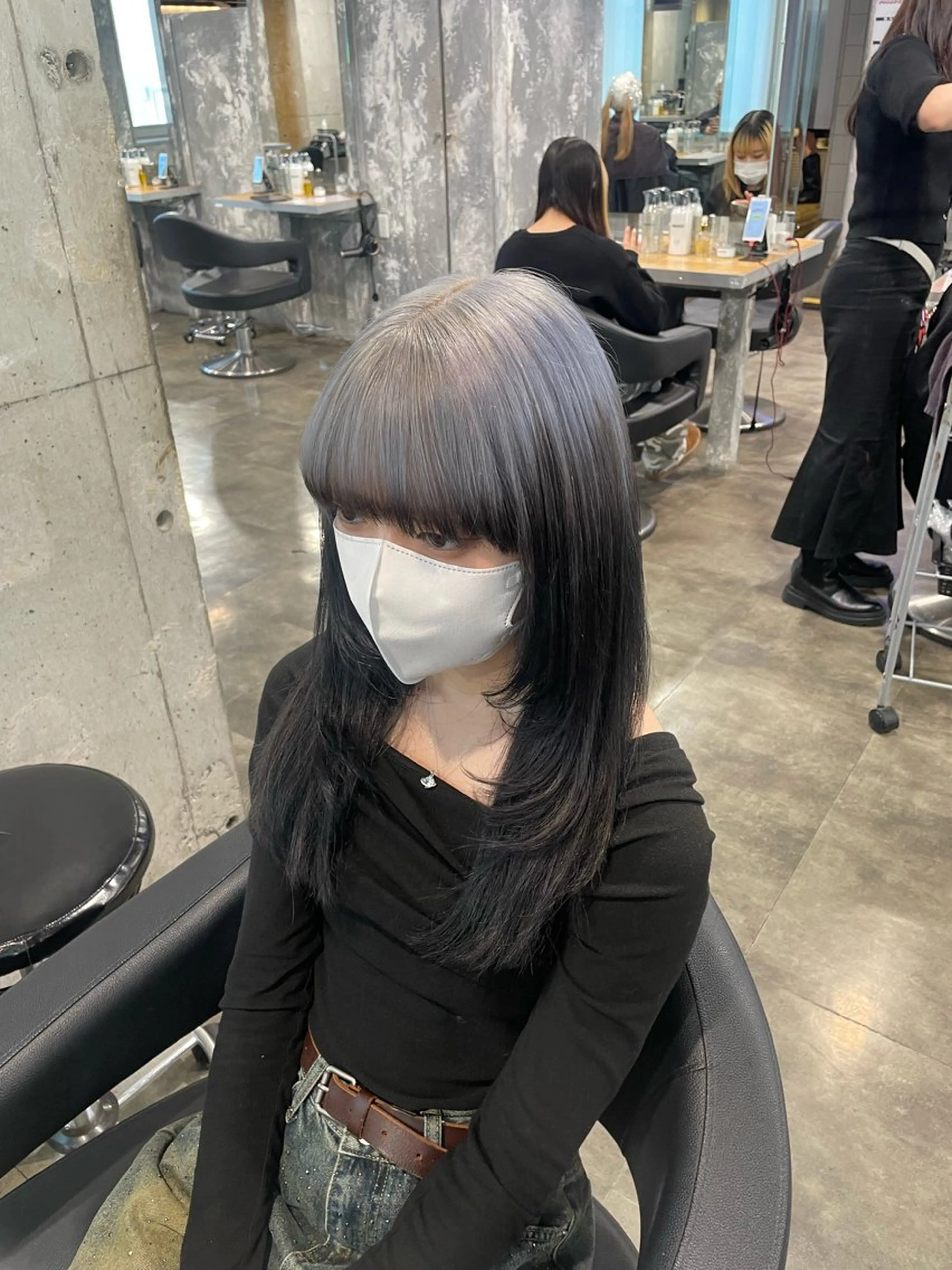 ロング カラー ヘアカラー ハイトーン 横浜💞ミオのヘアスタイル