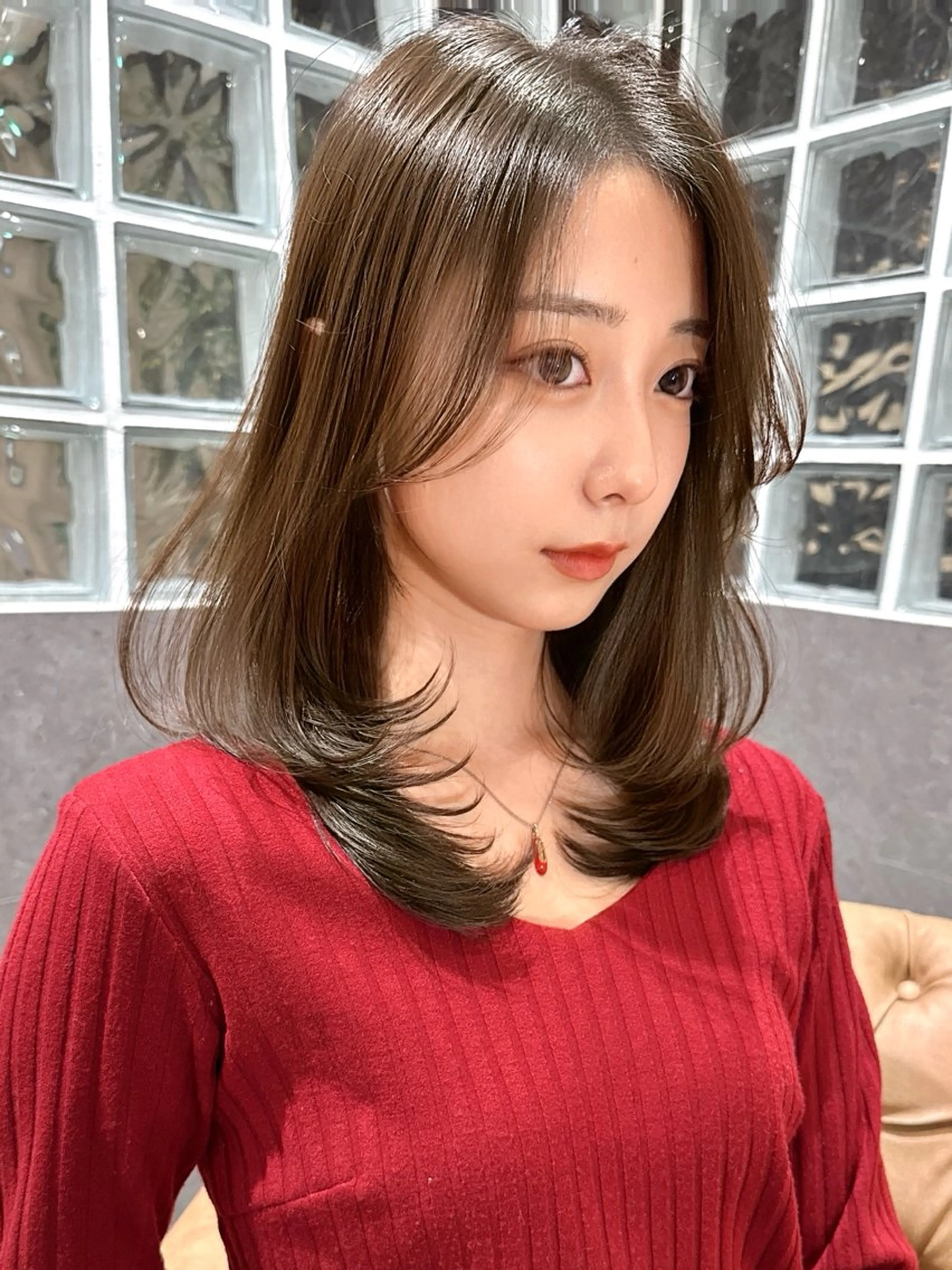 セミロング レイヤーカット Yuto レイヤー /ミルクティーのヘアスタイル