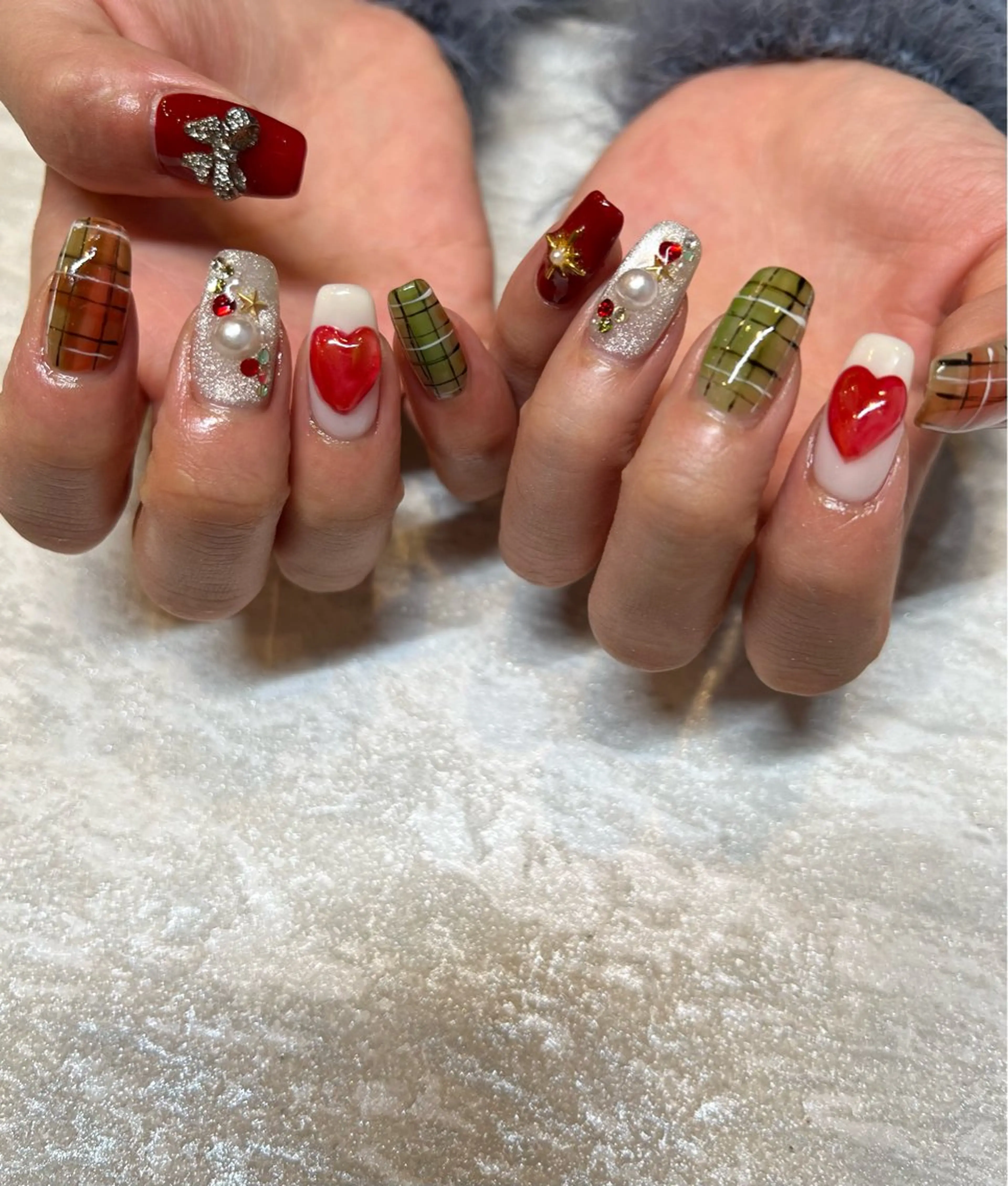 ネイル nailartist lisaのネイルデザイン