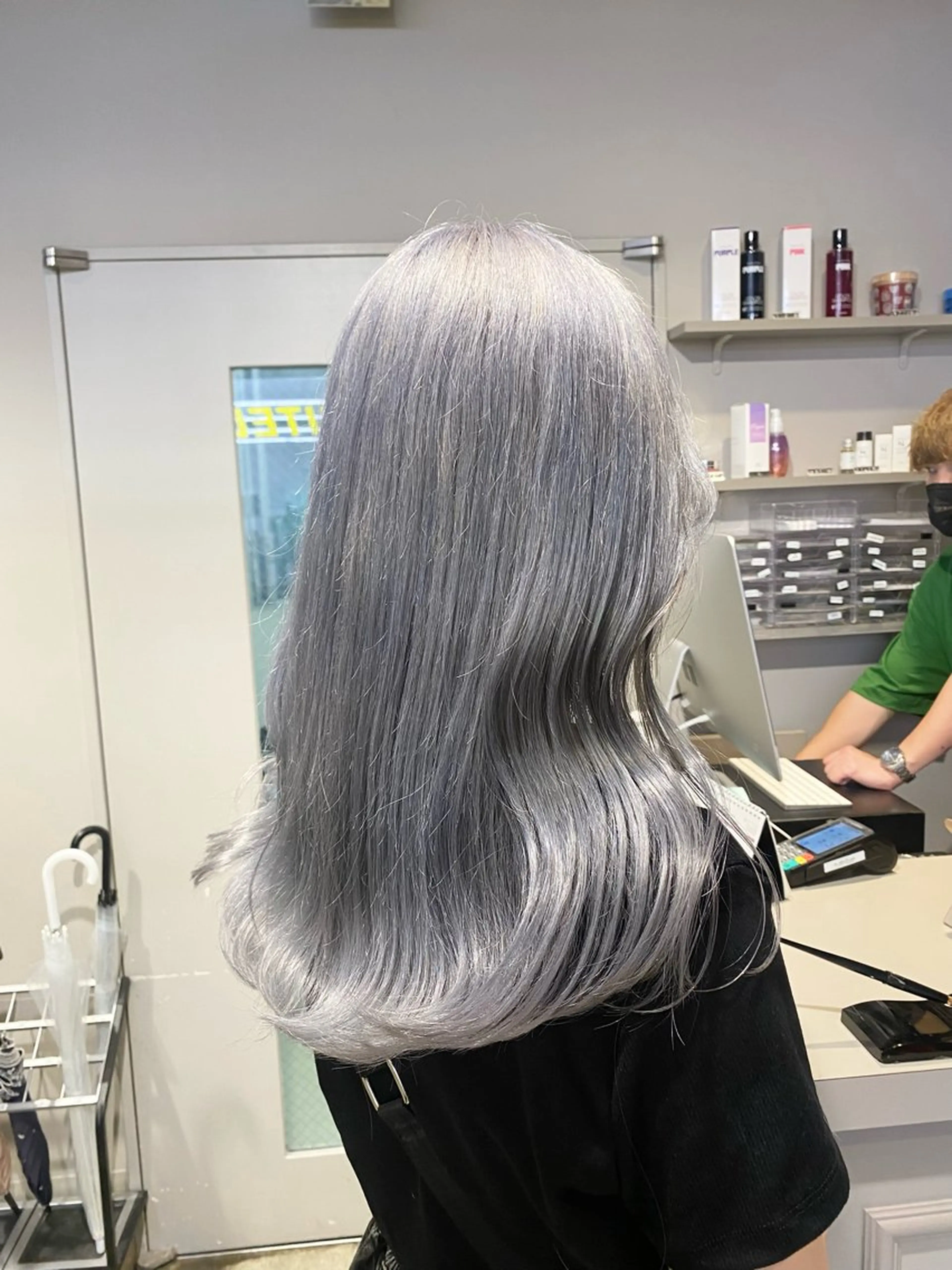 セミロング カラー ヘアカラー ヘアセット 韓国/トレンド レイヤー【101】のヘアスタイル