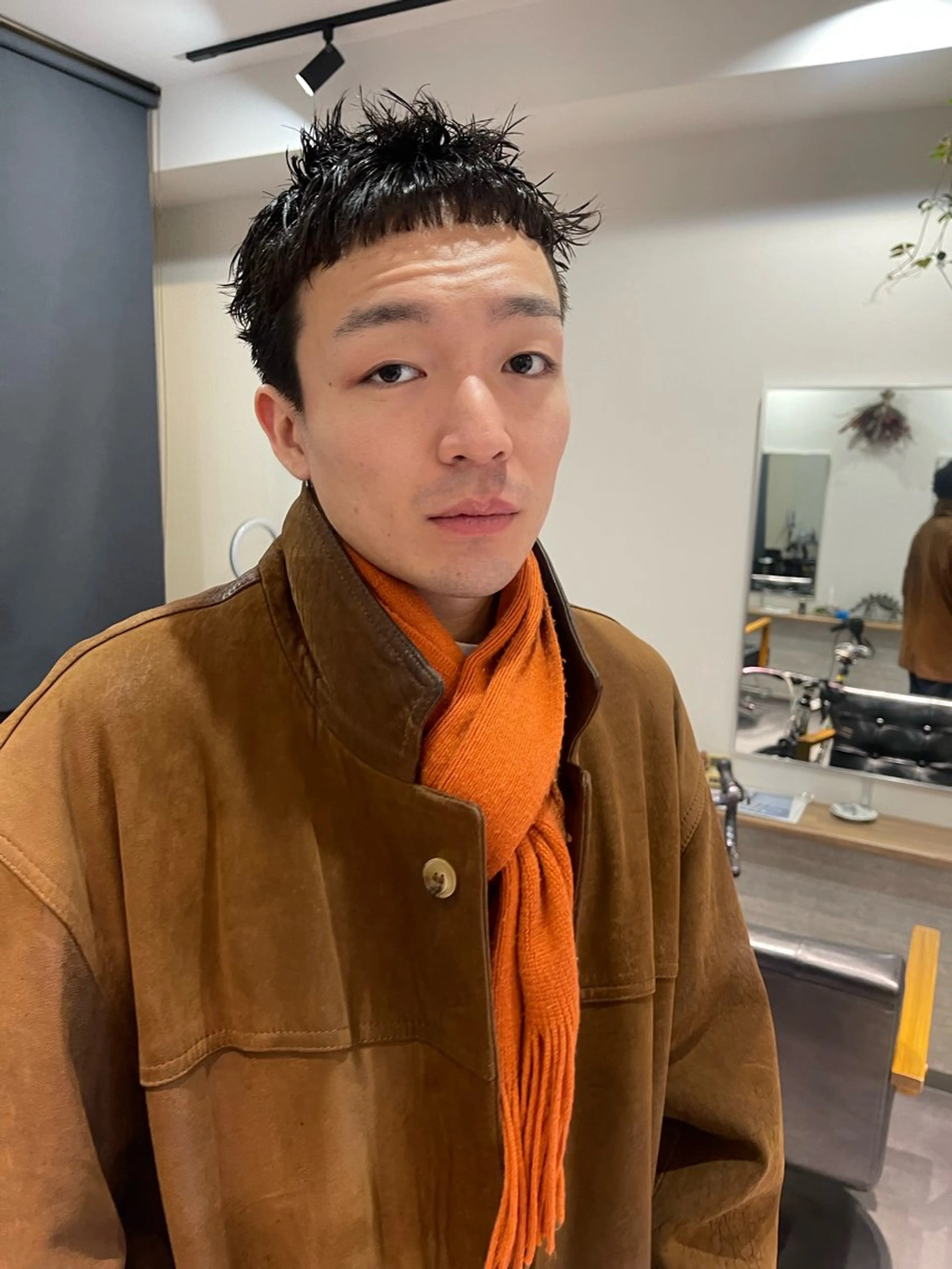 ショート パーマ メンズ メンズパーマ メンズツイストパーマ ツイストパーマ パーマ アトム/ウルフ パーマ/レイヤーのヘアスタイル