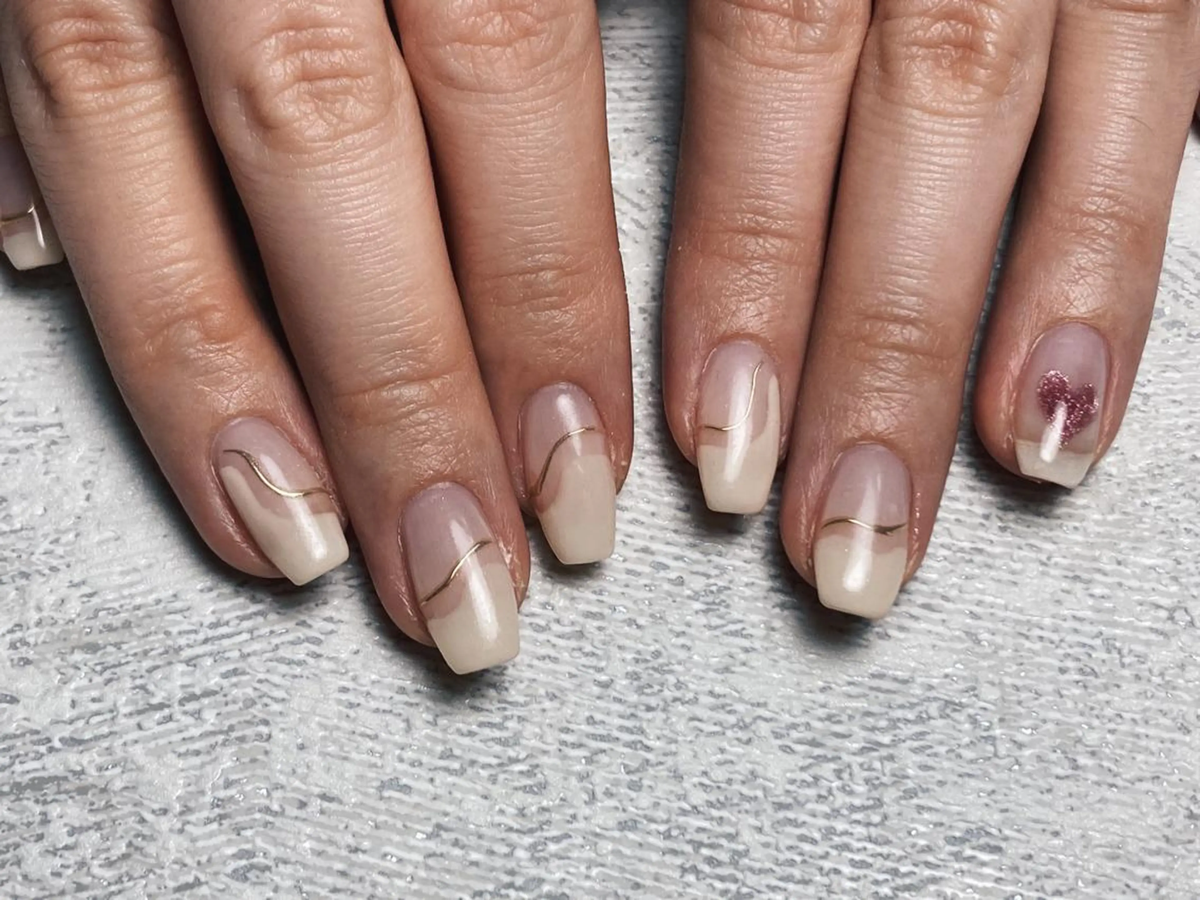 ネイル ハンドネイル フットネイル rea .のネイルデザイン