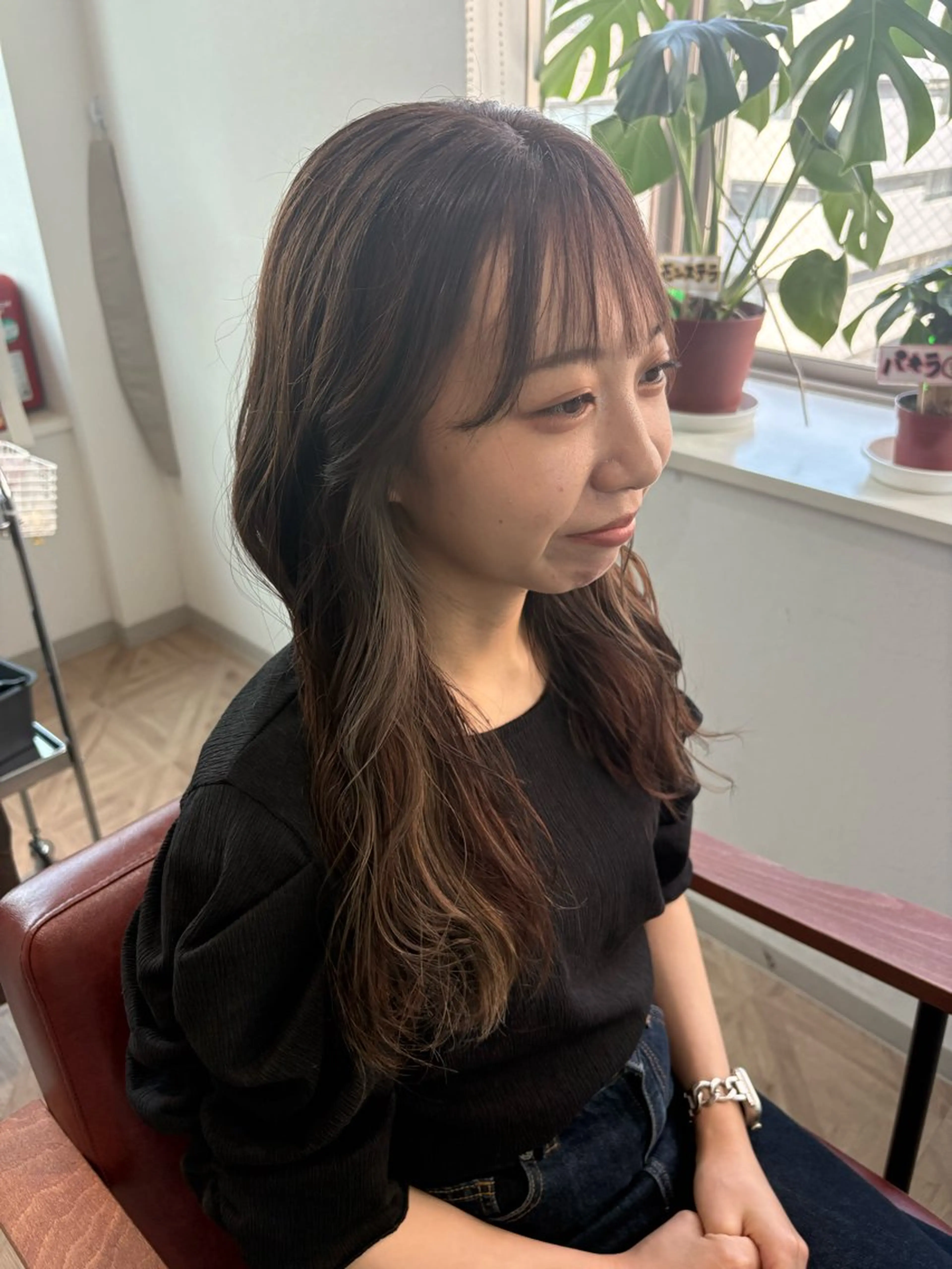 セミロング カラー 檜山 知可子のヘアスタイル