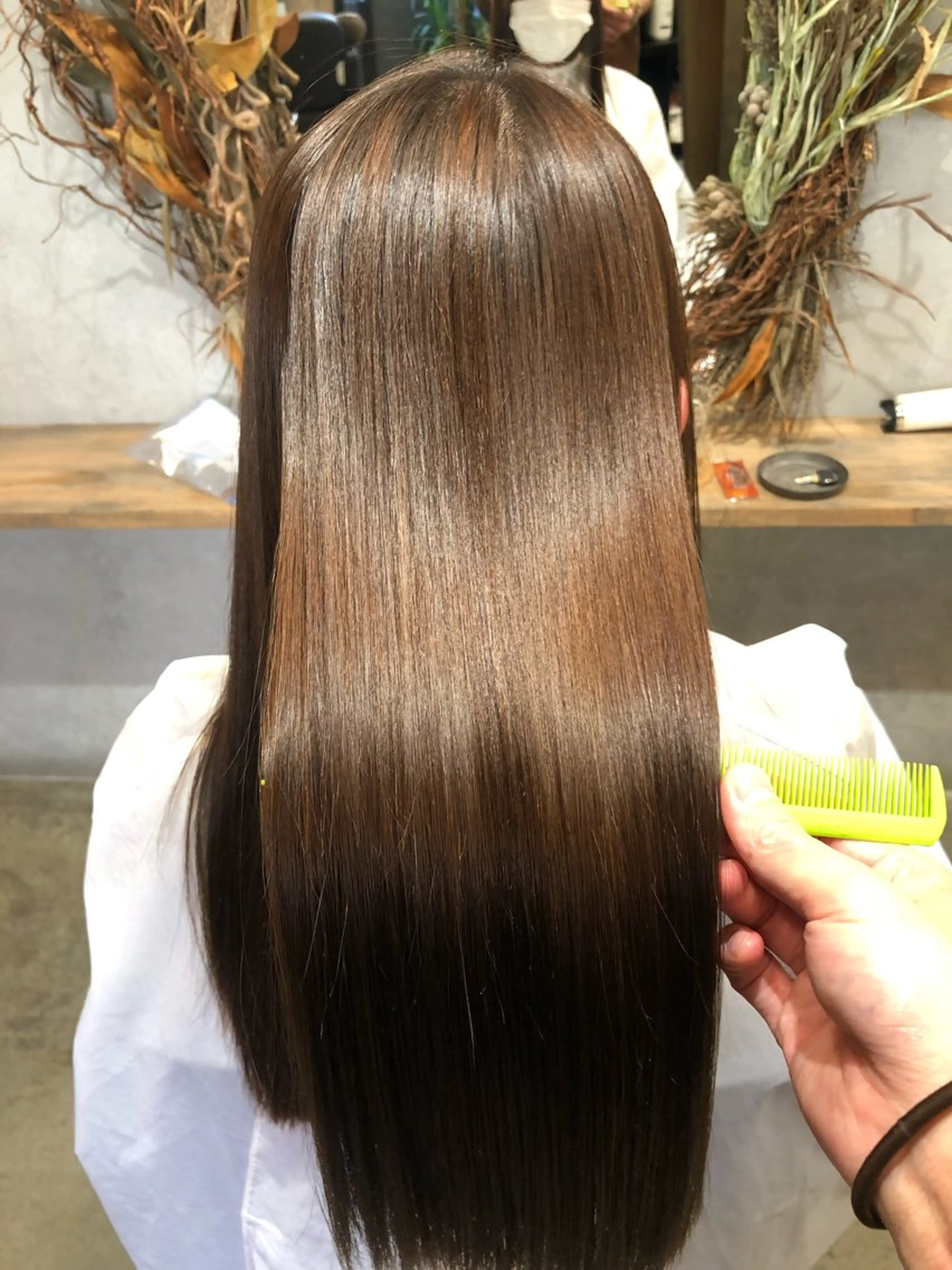 ロング カット 縮毛矯正 【髪質改善】 【酸性ストレート】のヘアスタイル