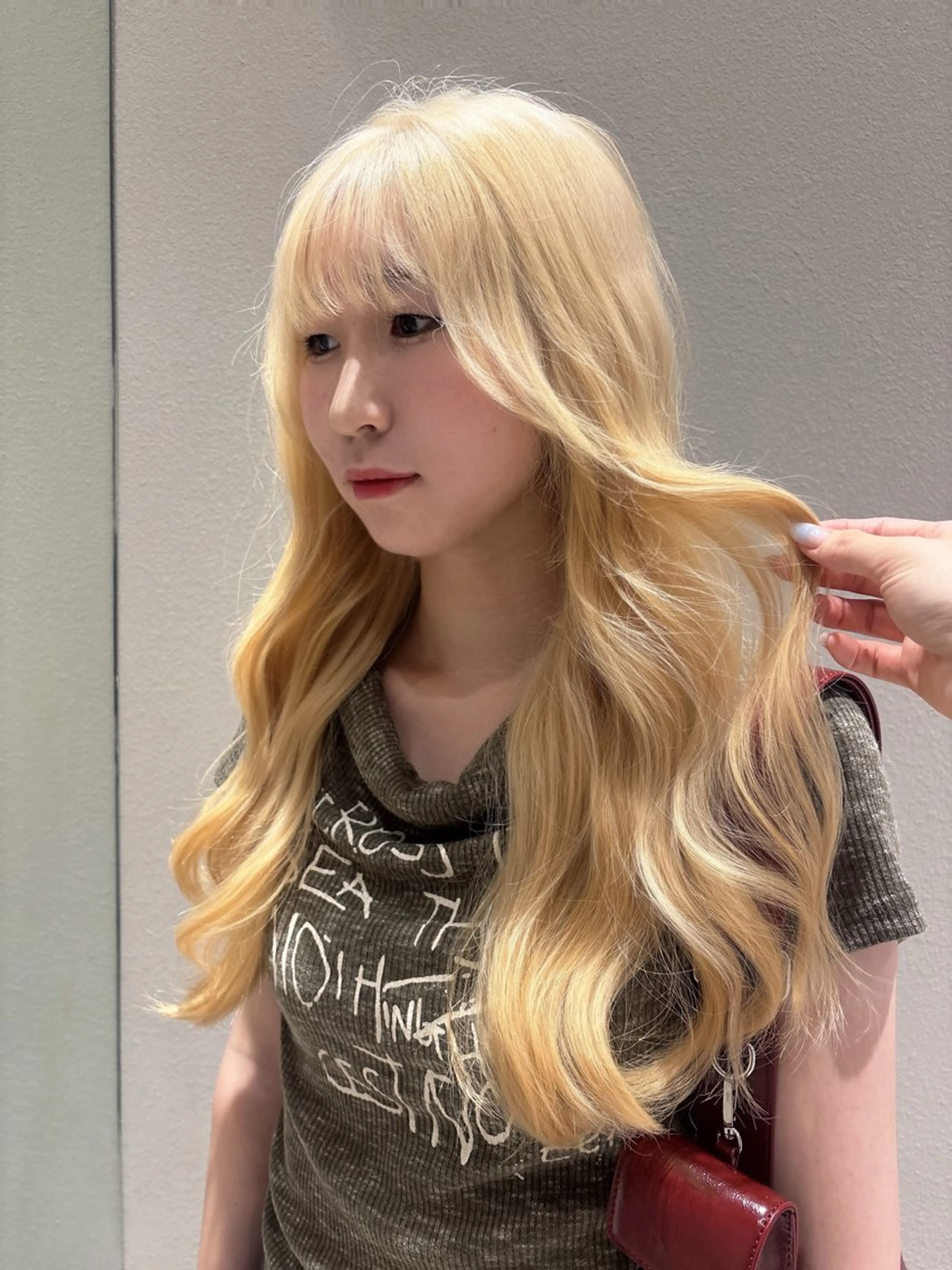 ロング カット ヘアカラー トリートメント ブリーチ🌟リタッチ 🎠KANON🎡のヘアスタイル