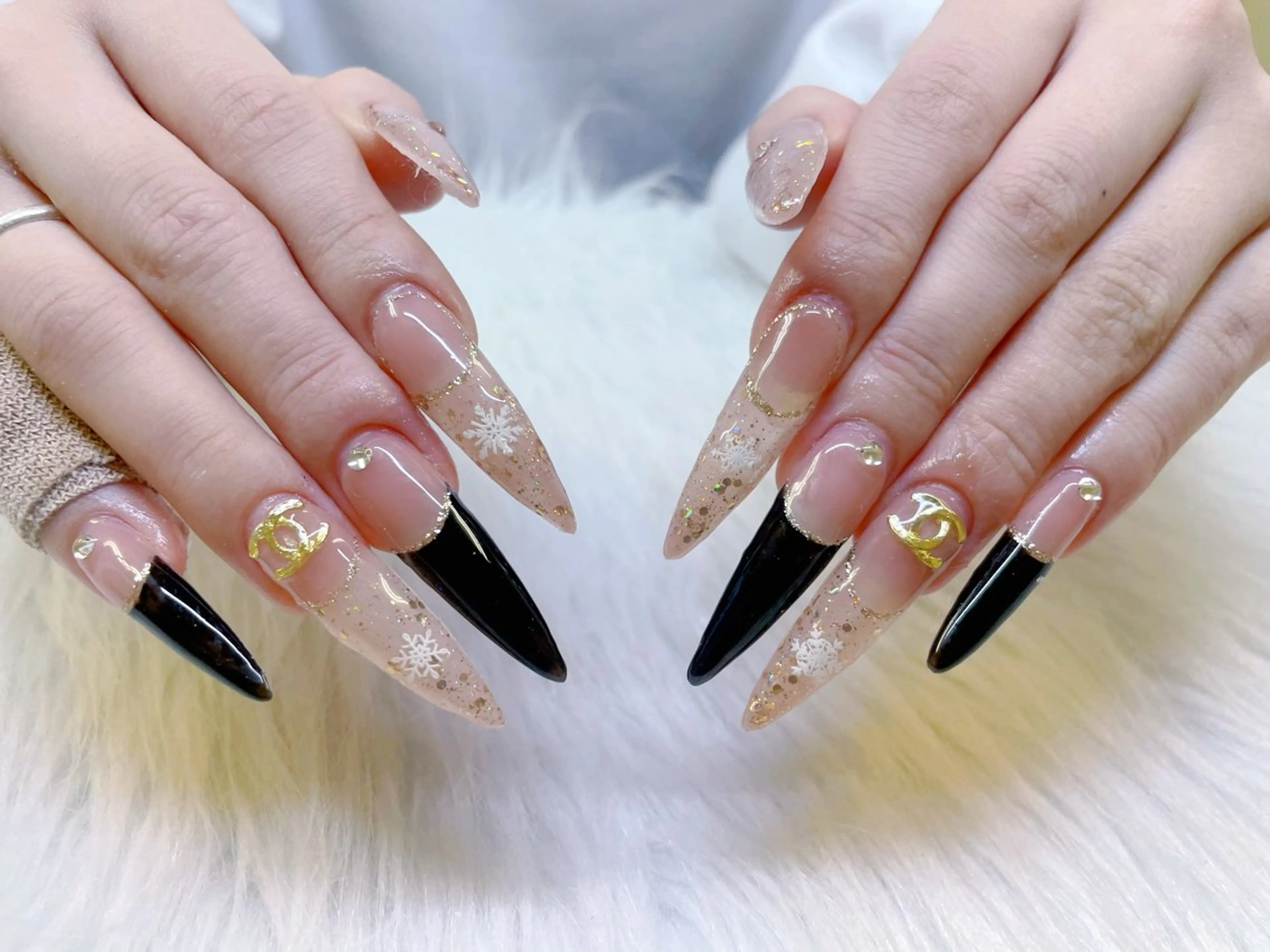 ネイル ハンドネイル queen nail 新宿店のネイルデザイン