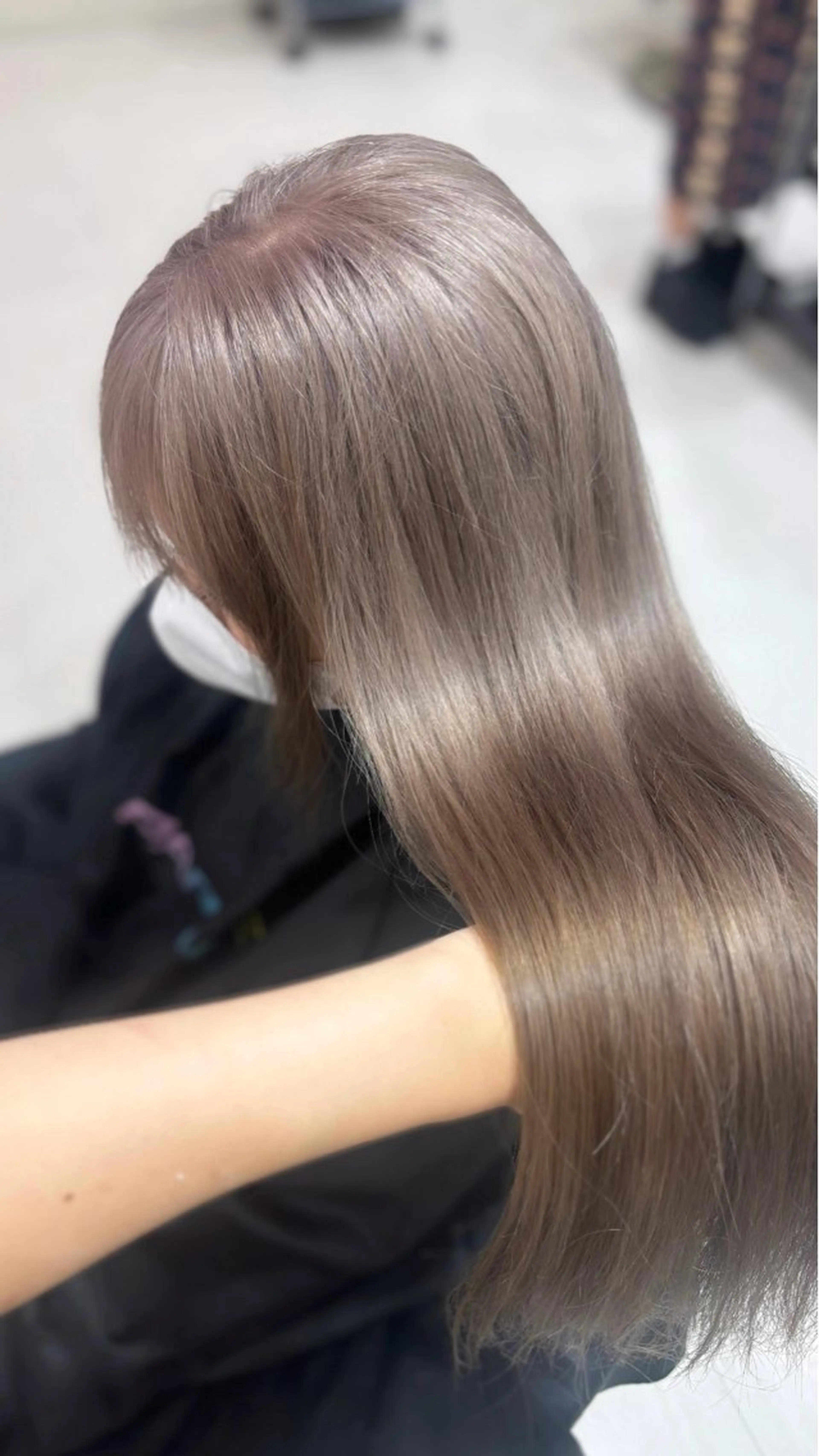 ロング 🎀淡めモテカラー WAKANA🎀のヘアスタイル