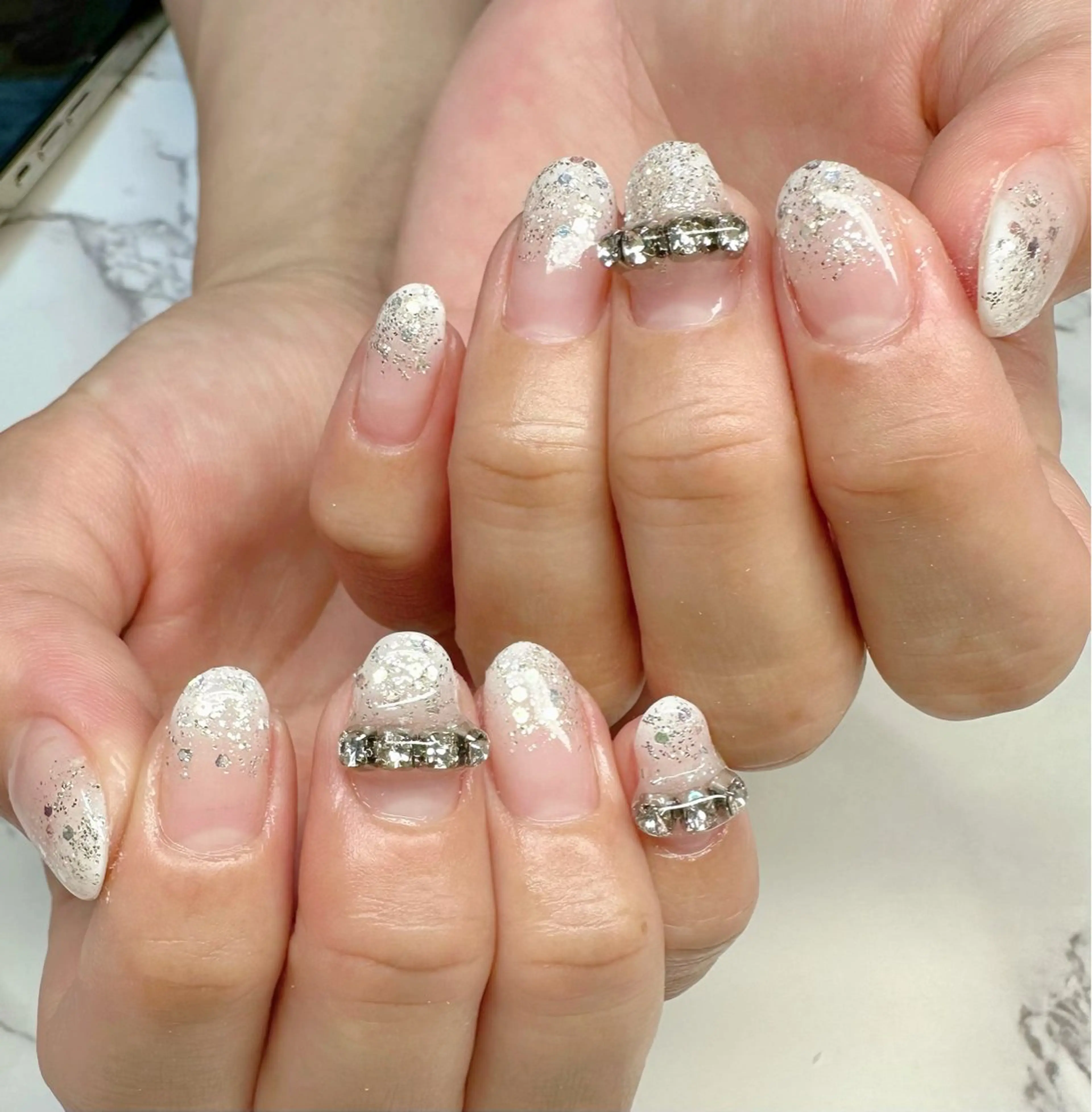 ネイル アートネイル チークネイル フレンチネイル キラキラネイル ラメ(グリッター) M.N_ nailのネイルデザイン