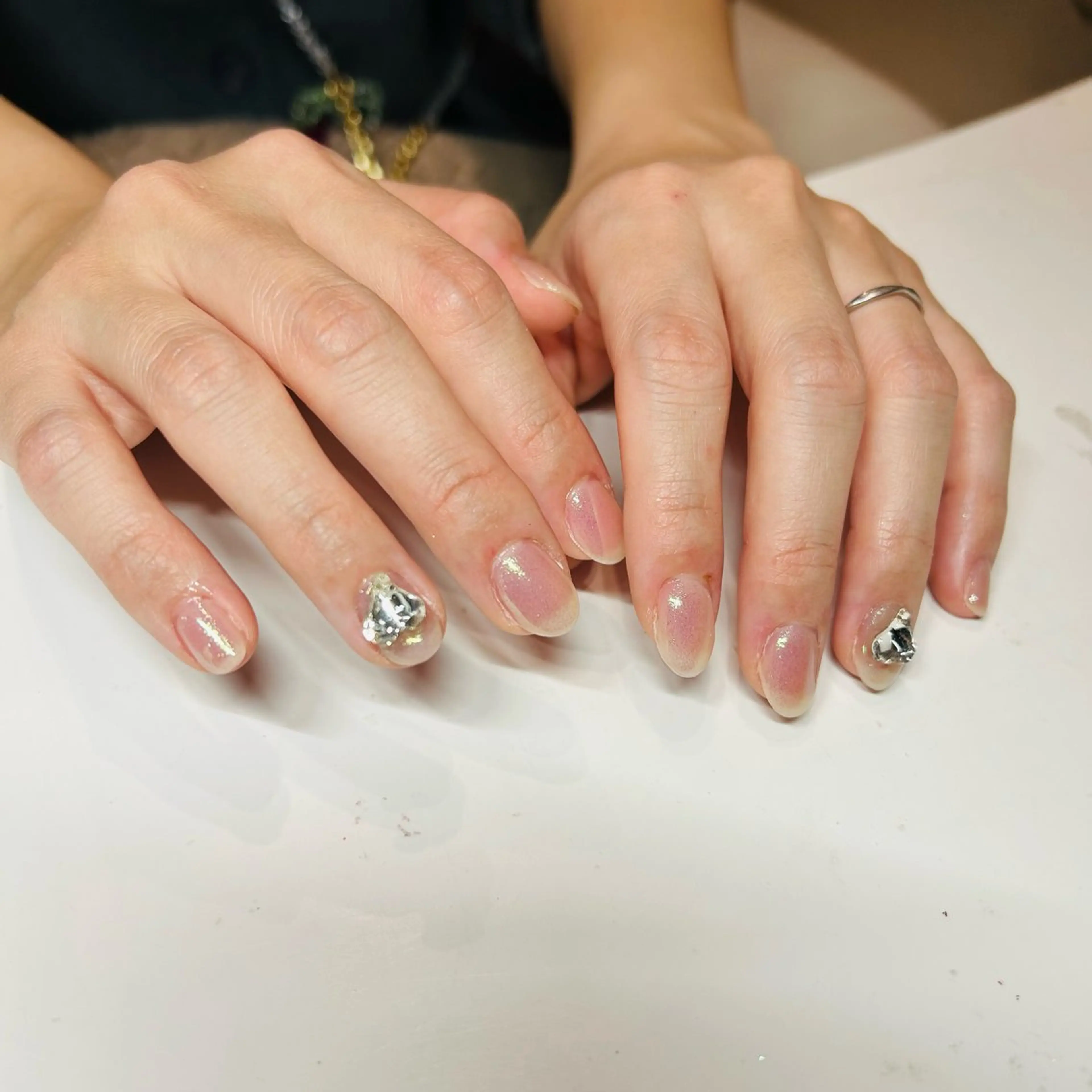 ネイル オーロラネイル マグネットネイル ストーンネイル ハンドネイル イーミリー市川店 yukariのネイルデザイン