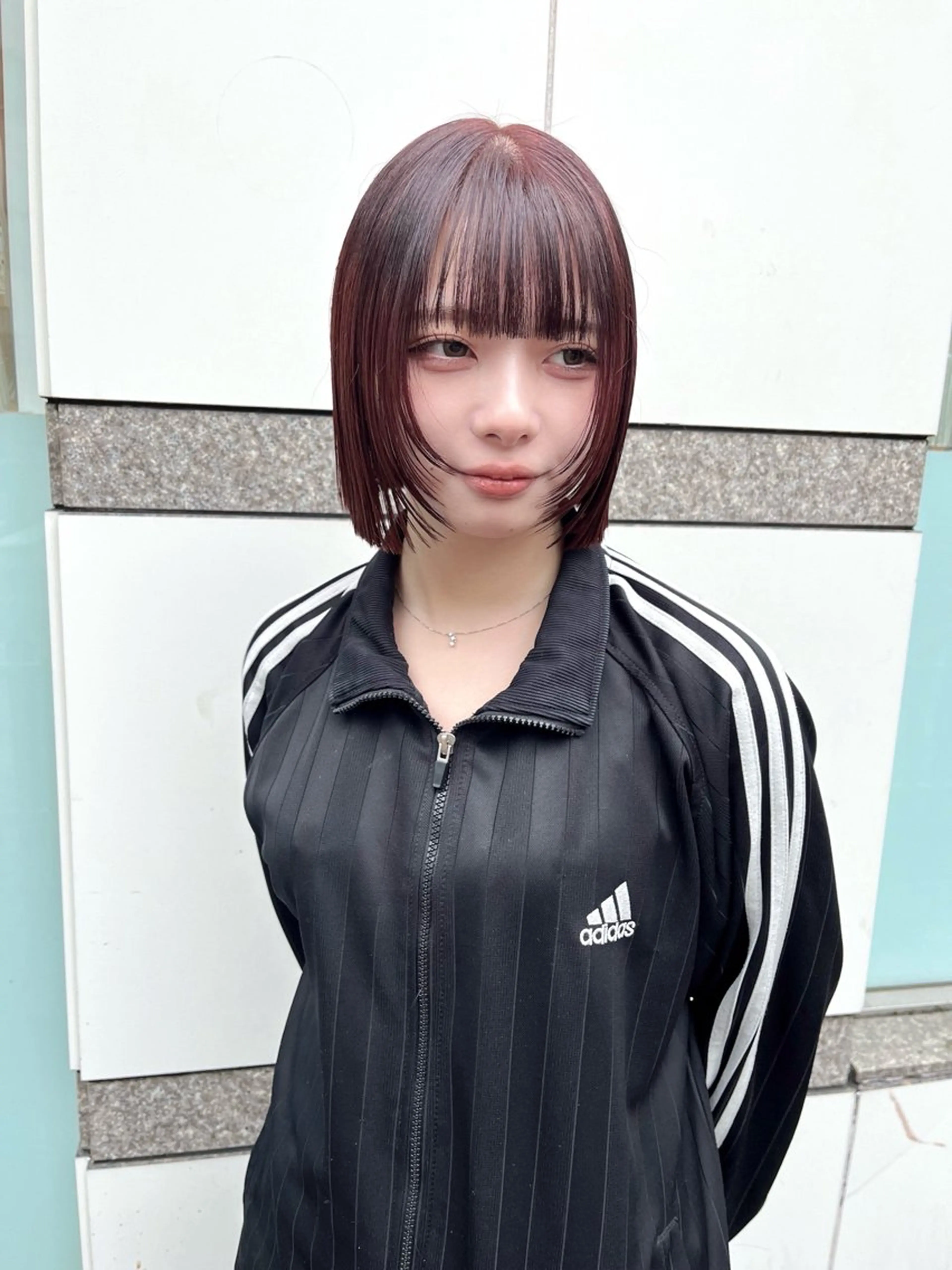 ミディアム カラー カット ヘアカラー トリートメント 尾崎隼大 レイヤー/韓国ヘアのヘアスタイル