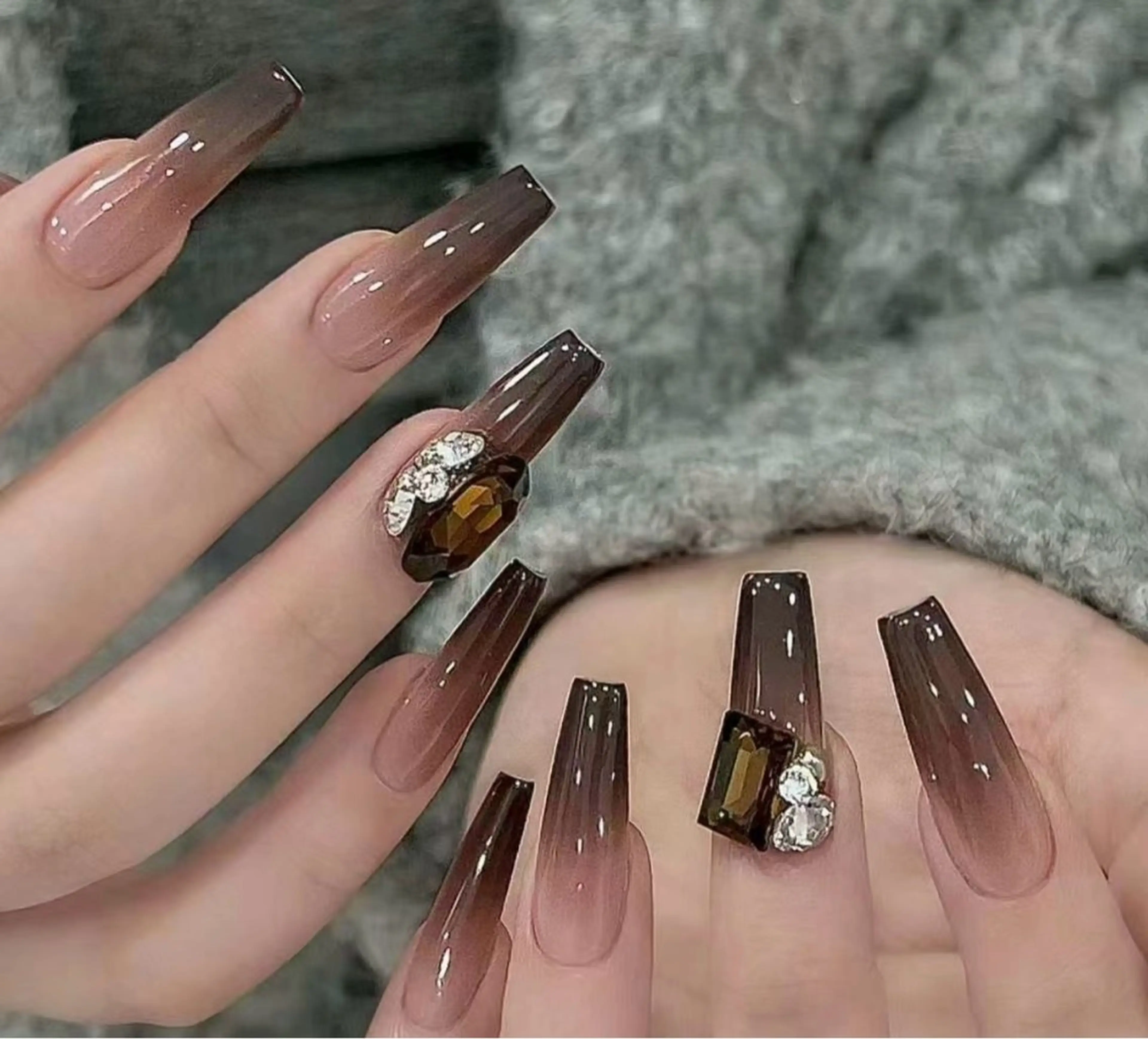 ロング めぐみのネイルサロン スタッフ練習のネイルデザイン