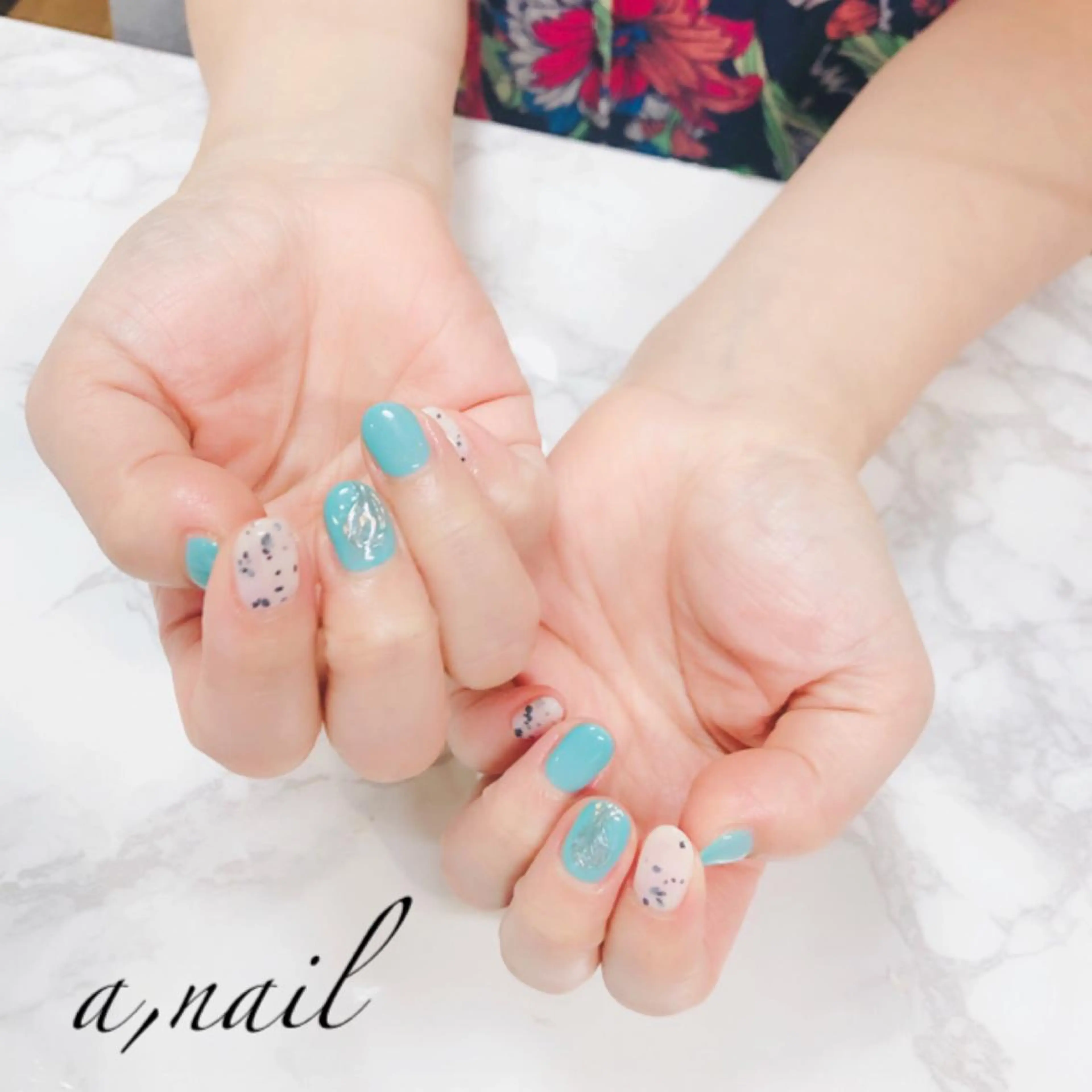 ネイル フットネイル ジェルネイル グラデーション ミラーネイル オフィスネイル ハンドネイル ネイルサロン エーネイルのネイルデザイン