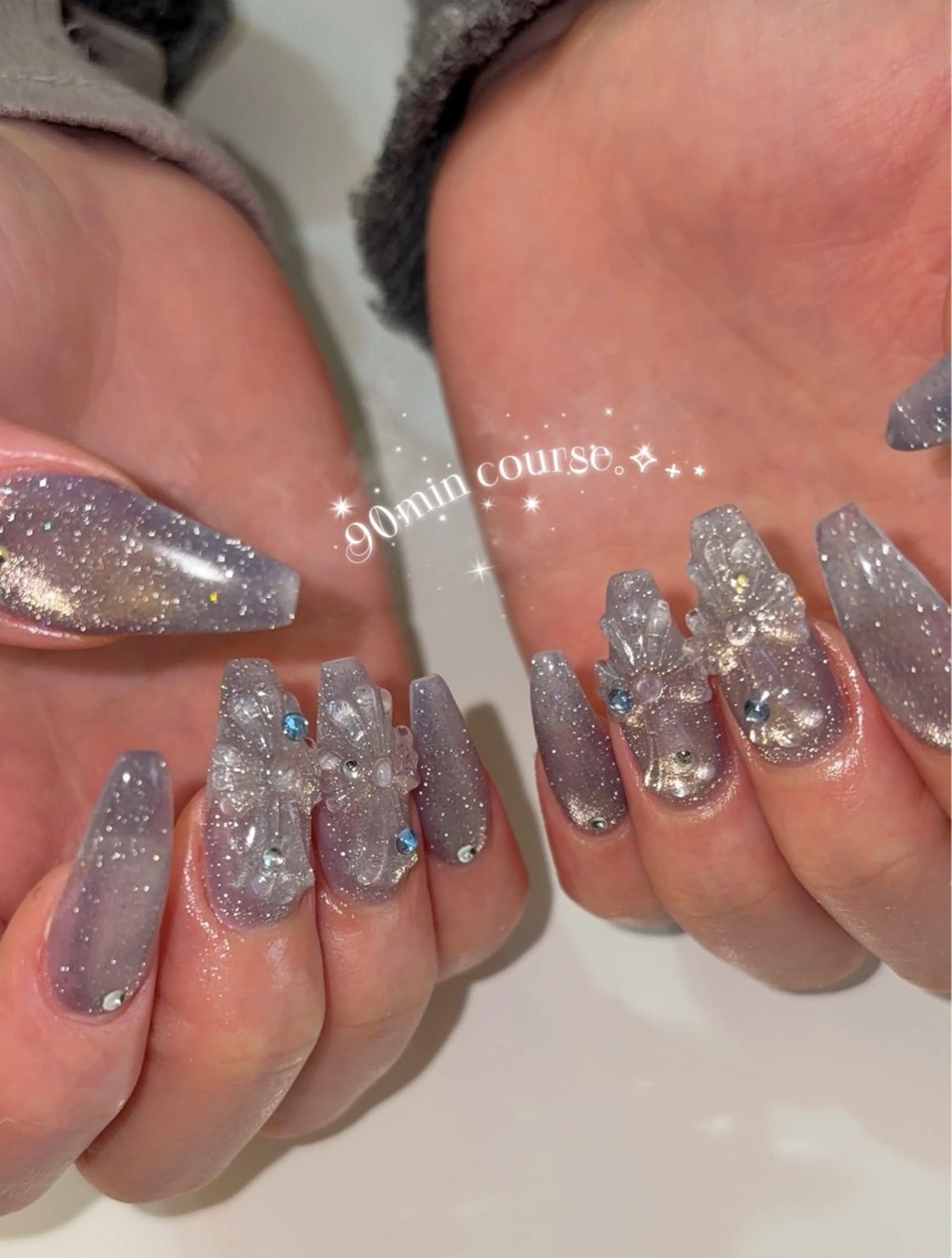 ネイル ハンドネイル ViViA momokaのネイルデザイン