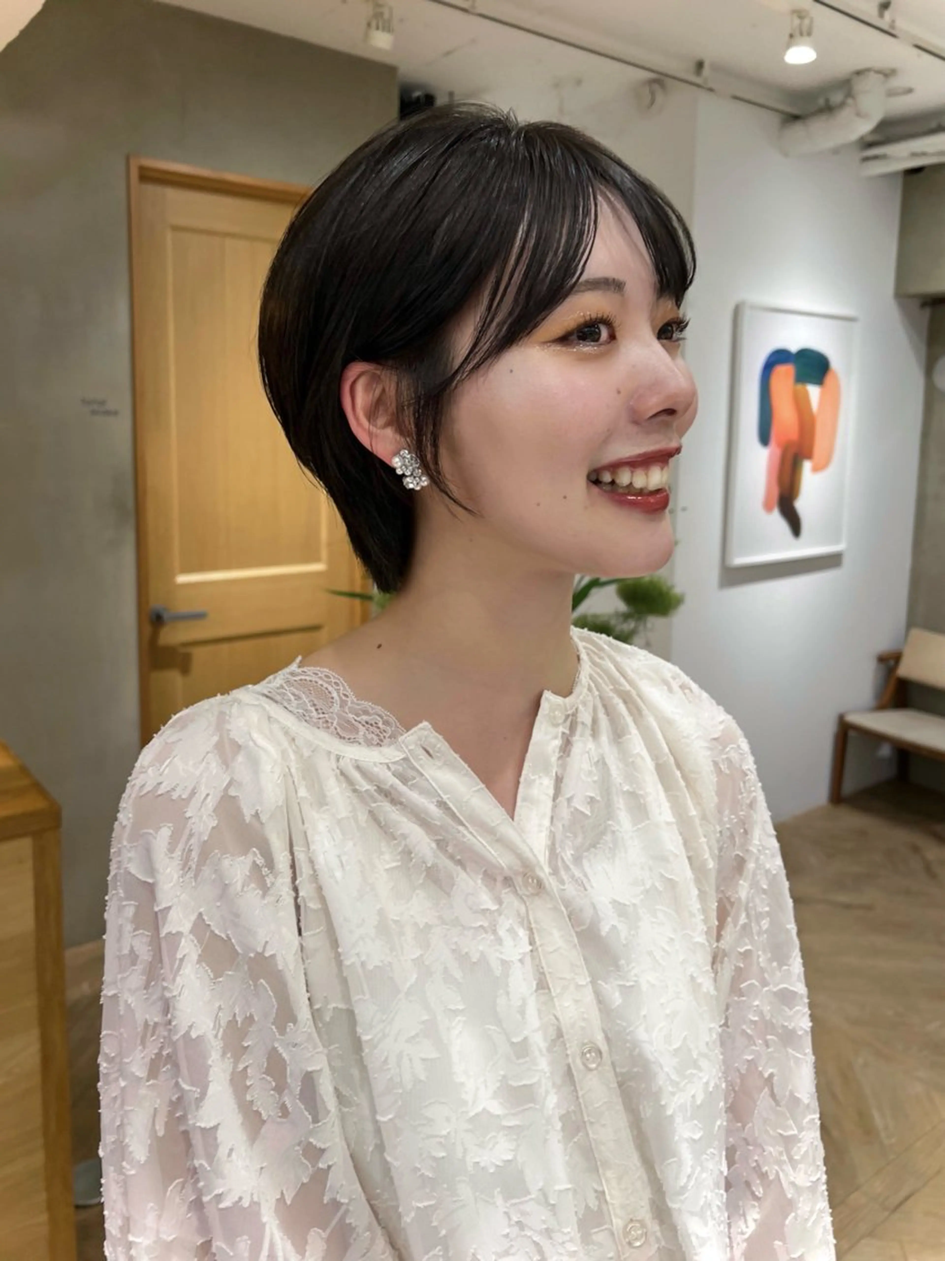 ショート カット 縮毛矯正 似合わせレイヤー ＆透明感カラーのヘアスタイル