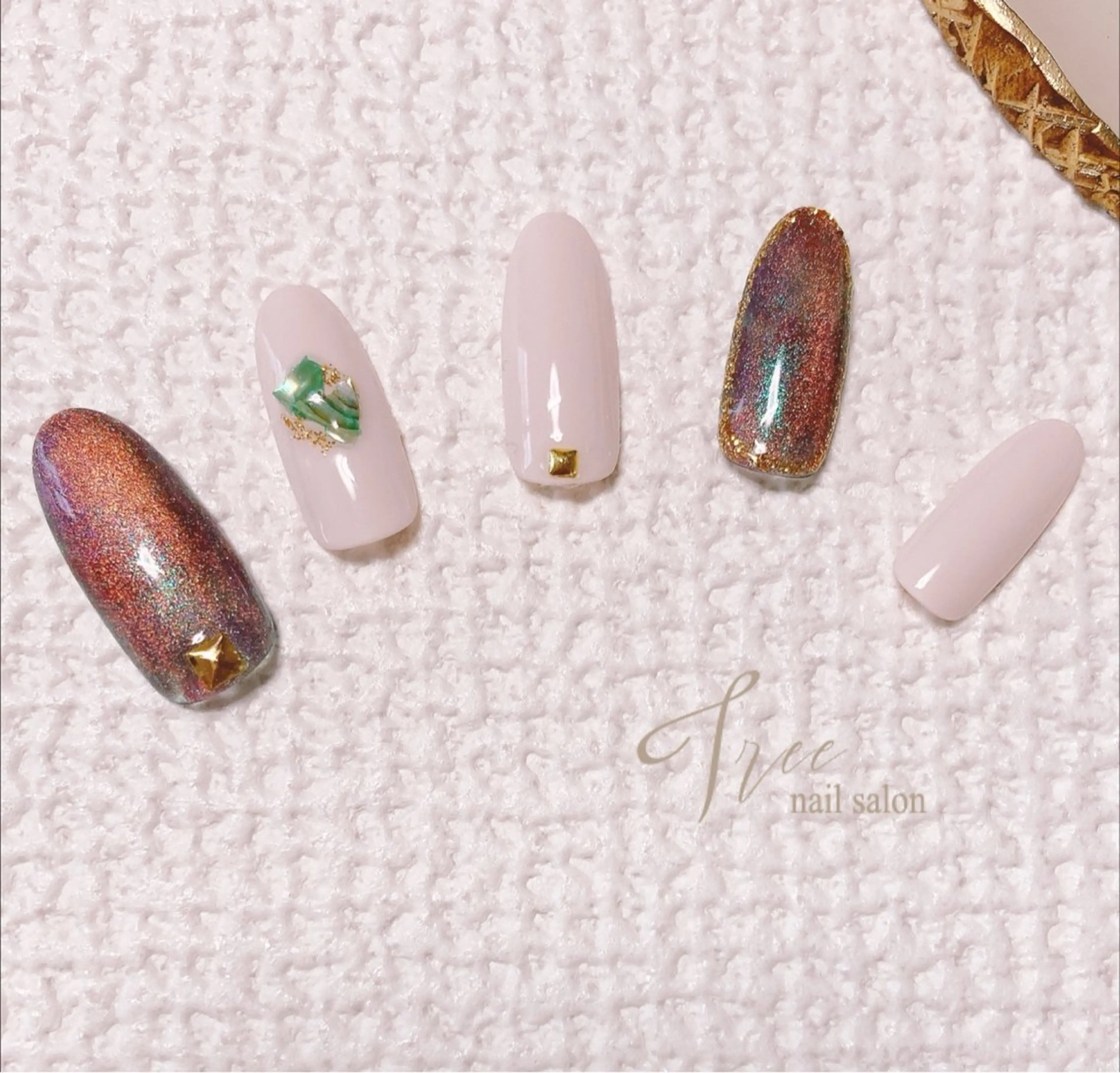 ネイル Tree 〜saito〜のネイルデザイン