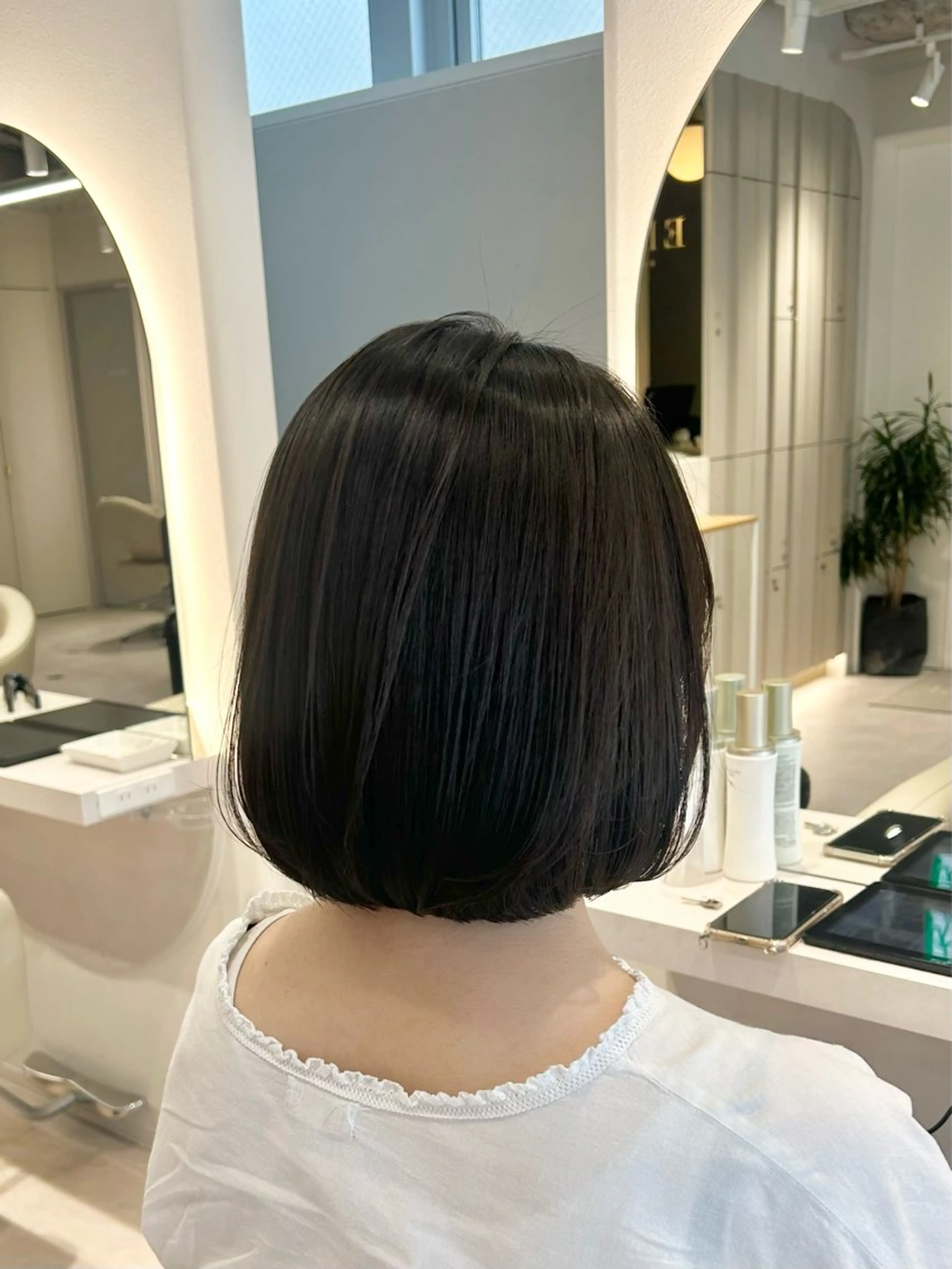 ショート 若狭 愛梨のヘアスタイル