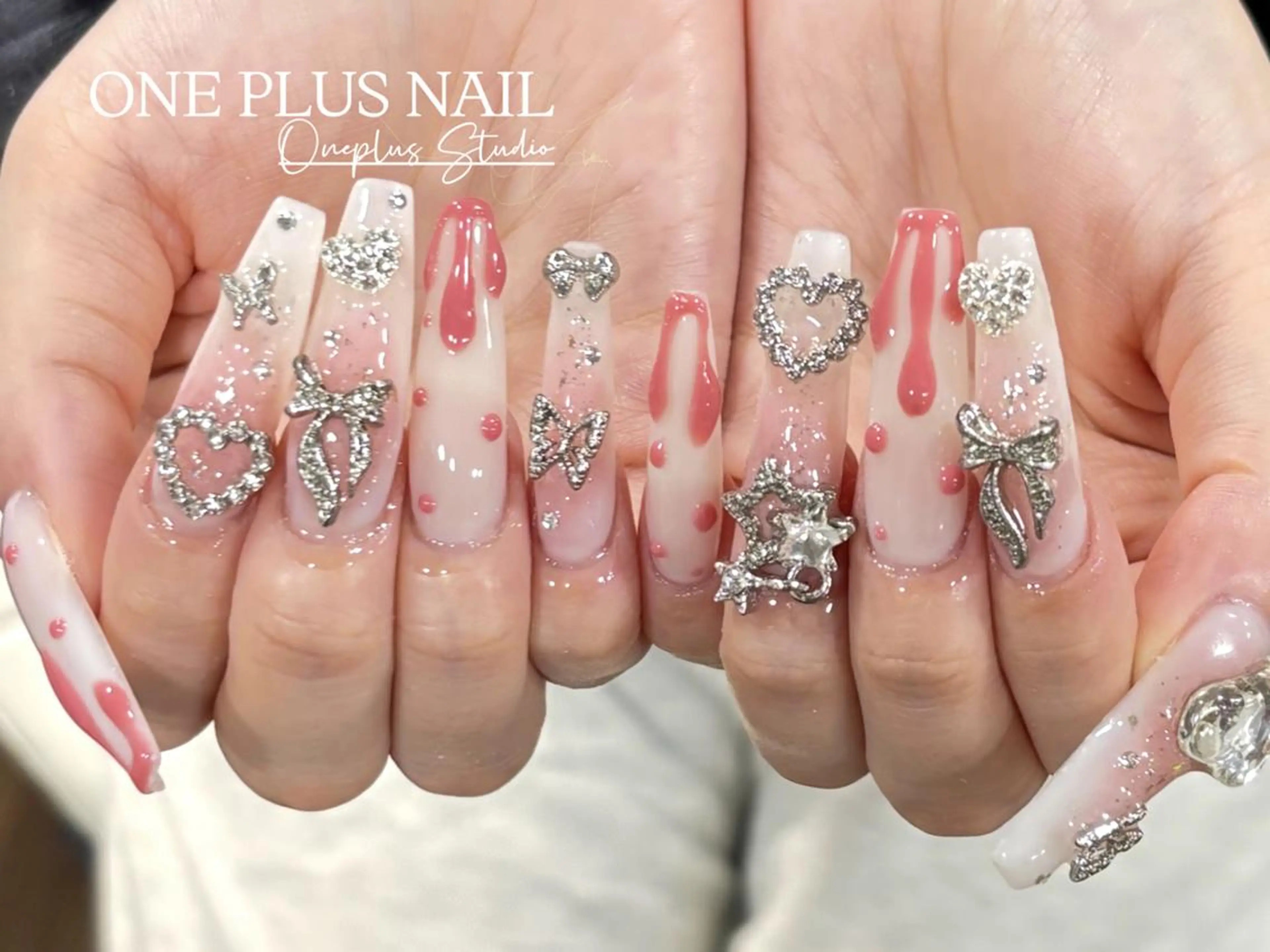 ネイル アートネイル オーロラネイル ガーリー キラキラネイル 韓国ネイル haruka 🧸のネイルデザイン