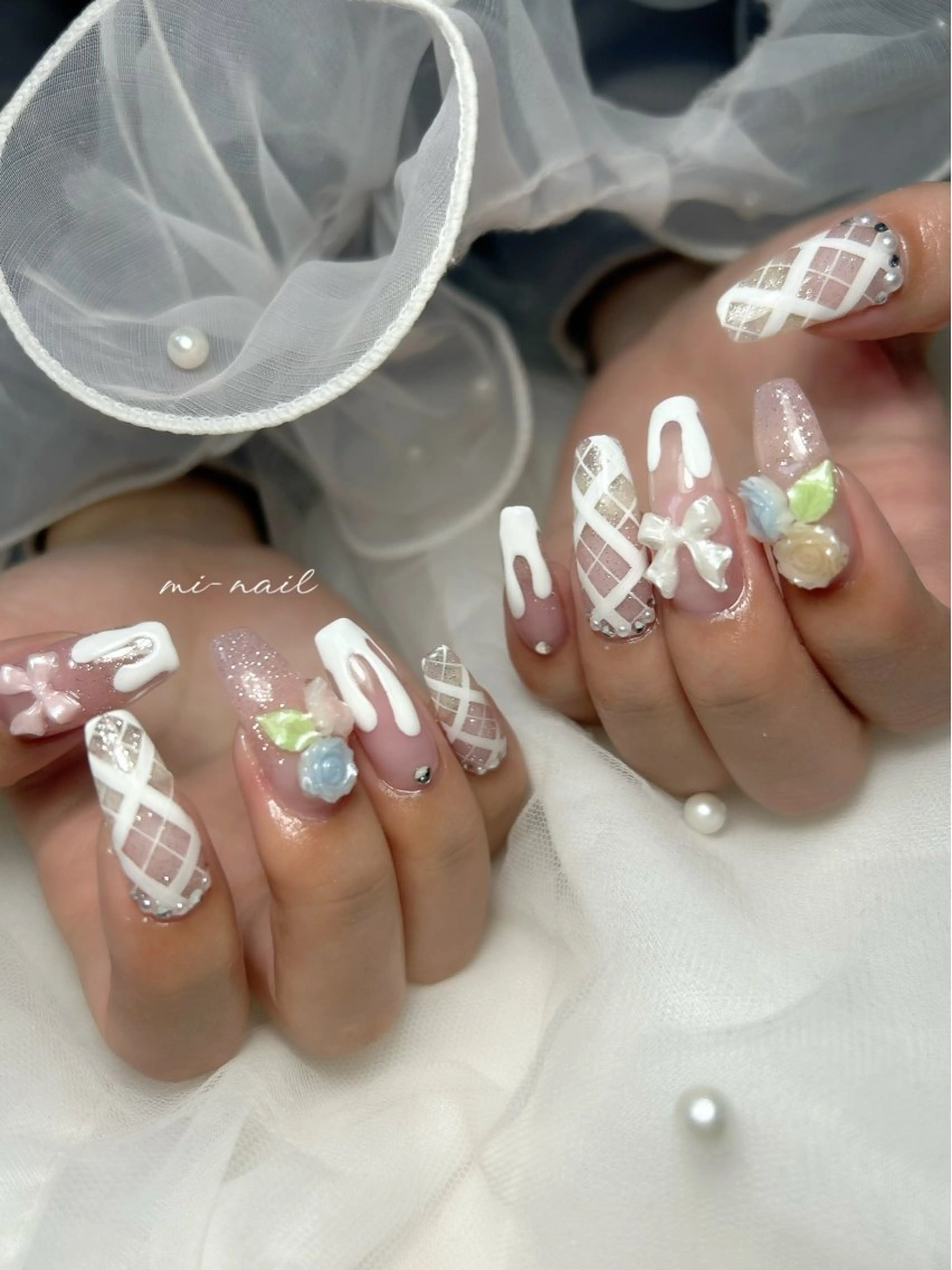 ネイル ハンドネイル ..mi-nail ..のネイルデザイン